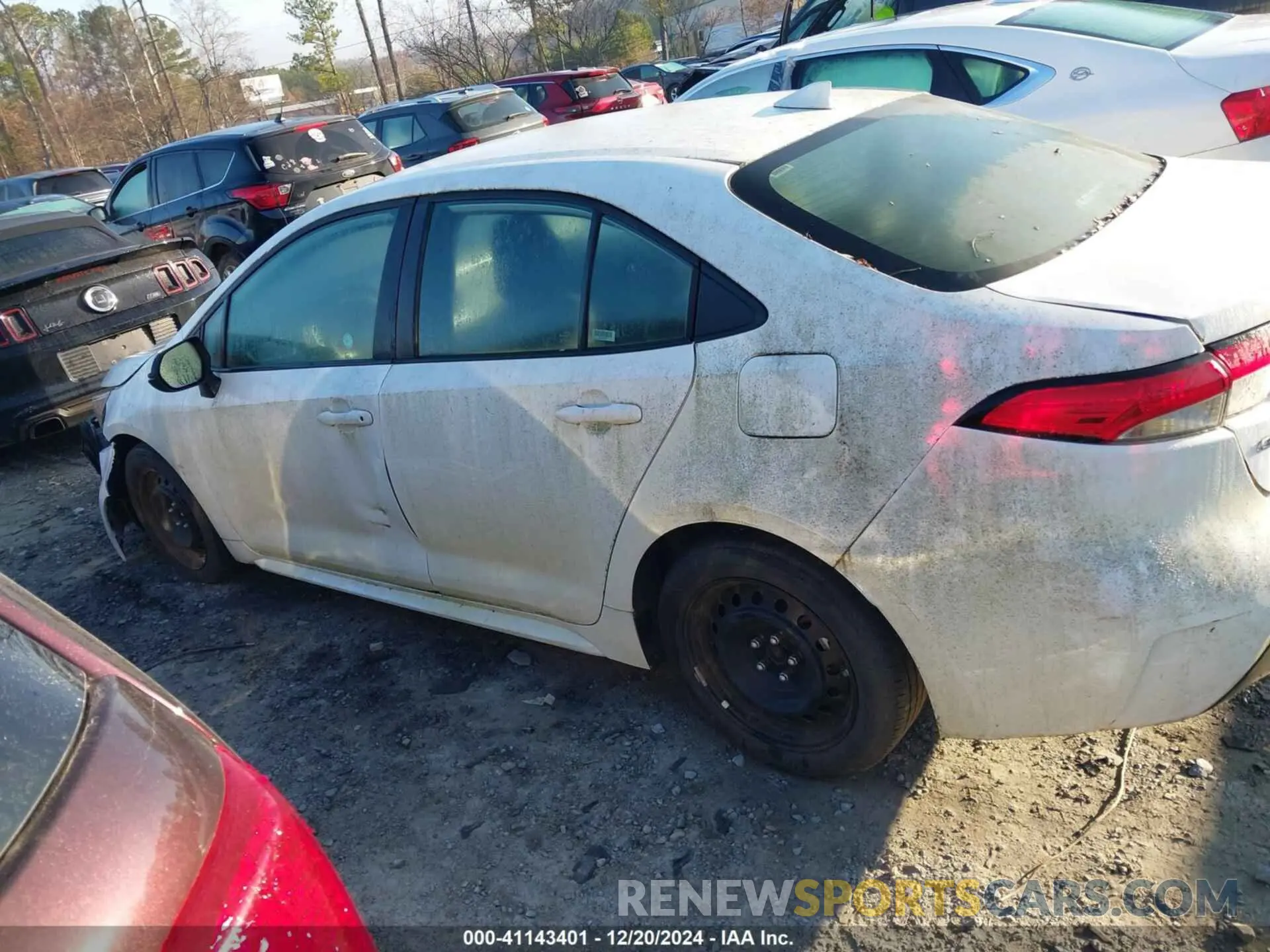 14 Photograph of a damaged car 5YFEPMAEXMP219210 TOYOTA COROLLA 2021