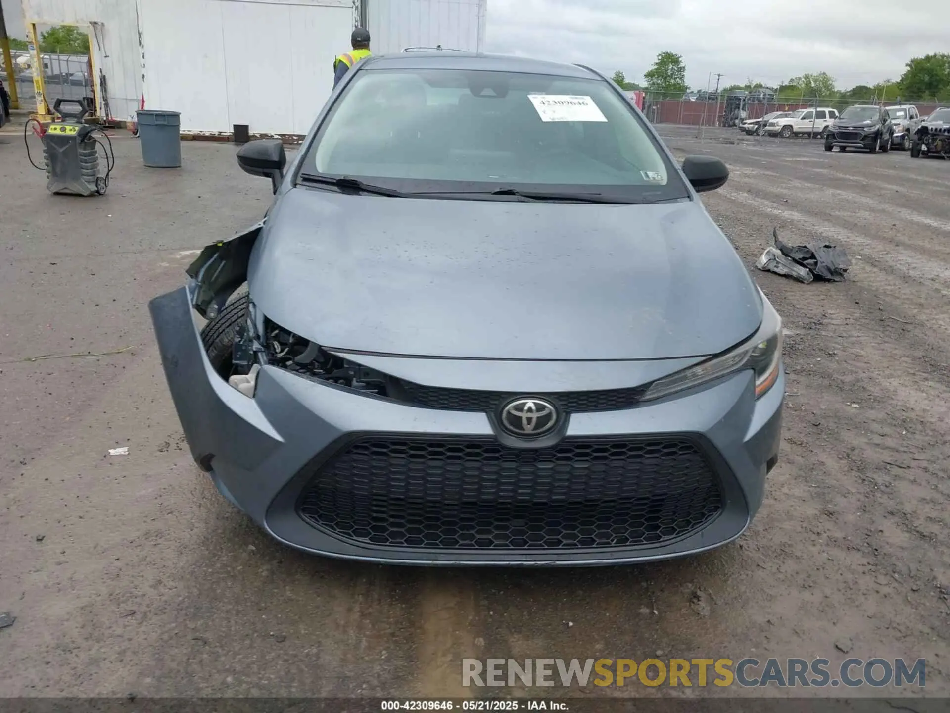 13 Photograph of a damaged car 5YFEPMAEXMP221930 TOYOTA COROLLA 2021