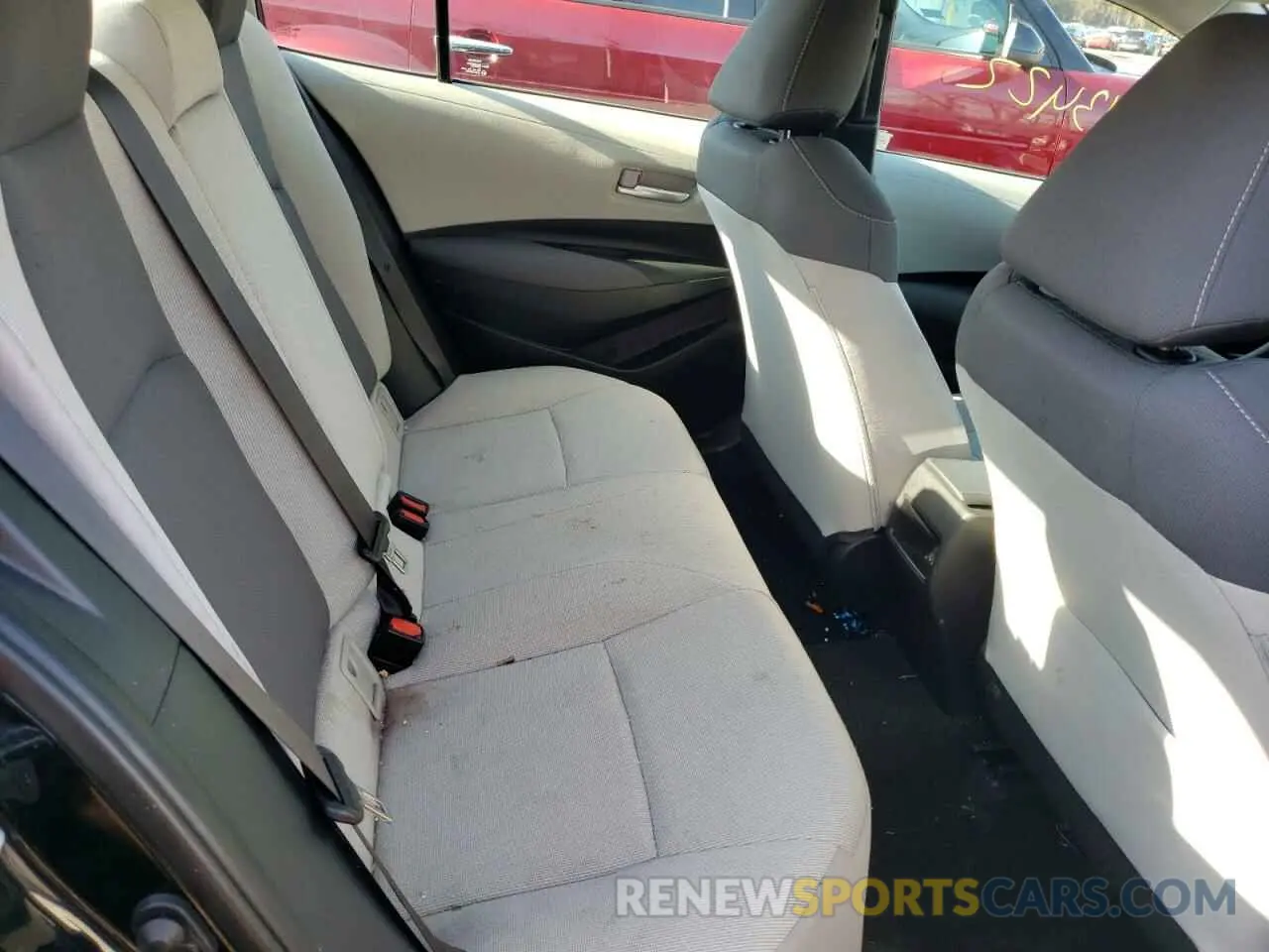 6 Photograph of a damaged car 5YFEPMAEXMP230921 TOYOTA COROLLA 2021