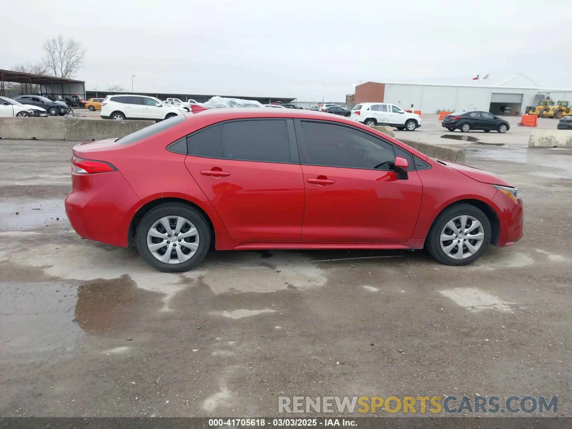 13 Photograph of a damaged car 5YFEPMAEXMP232958 TOYOTA COROLLA 2021