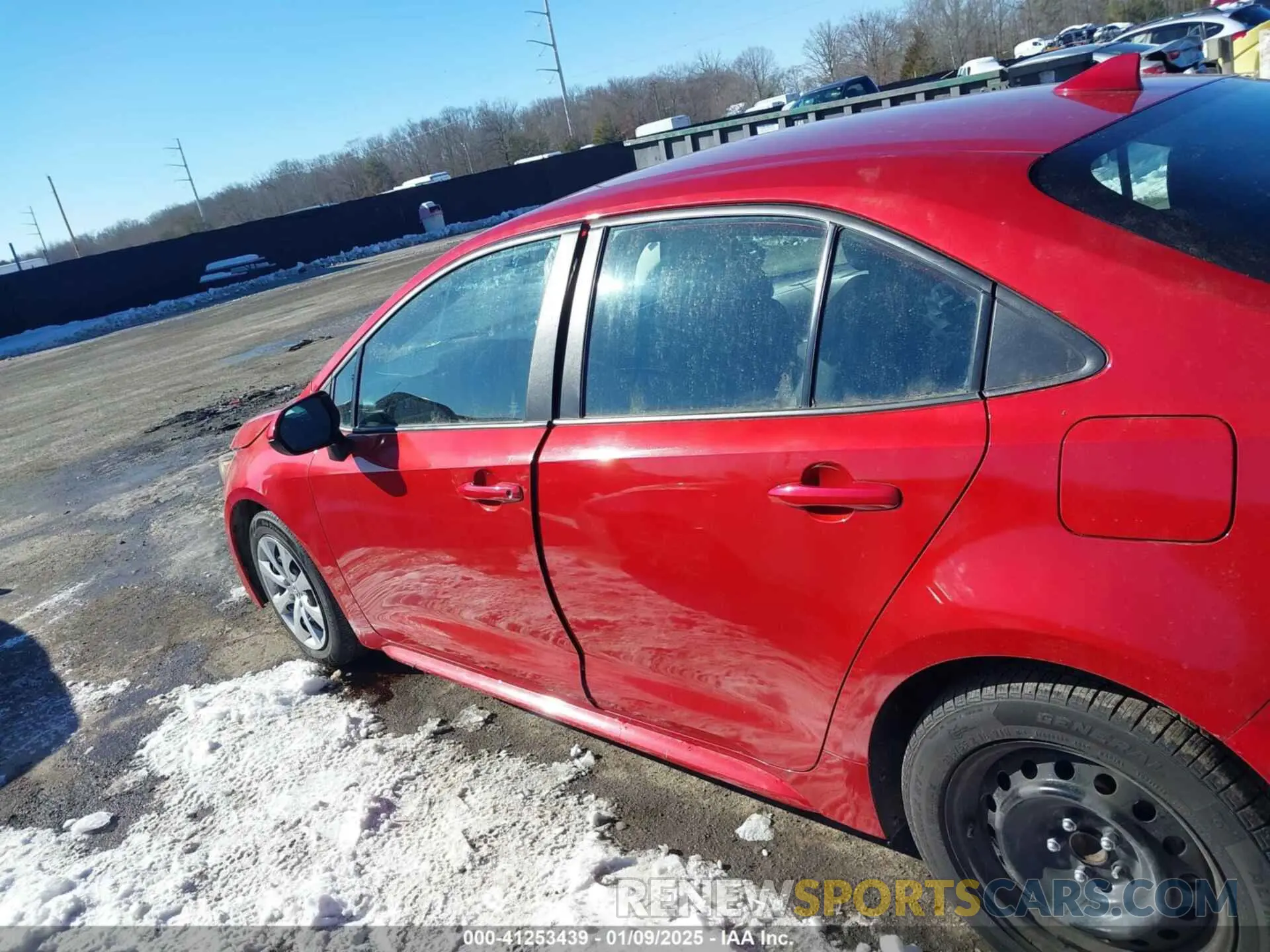14 Photograph of a damaged car 5YFEPMAEXMP237674 TOYOTA COROLLA 2021