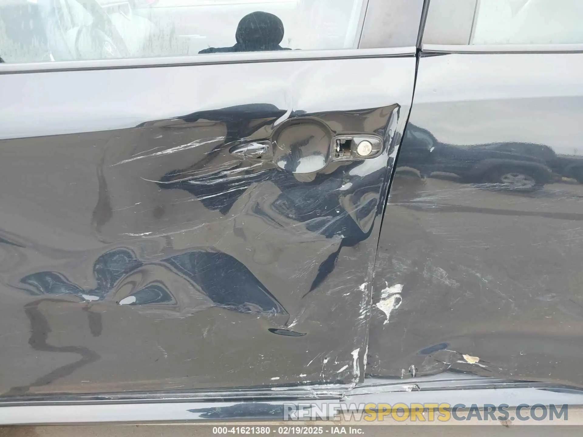 17 Photograph of a damaged car 5YFEPMAEXMP238498 TOYOTA COROLLA 2021