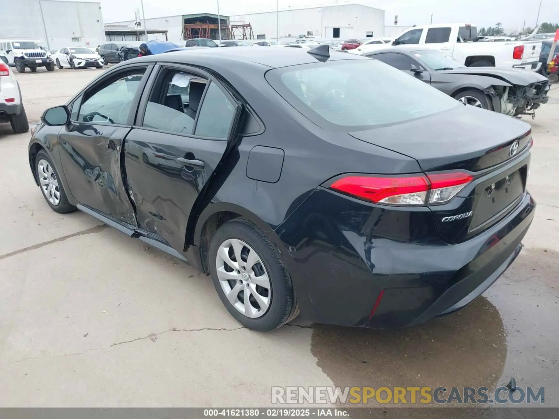 3 Photograph of a damaged car 5YFEPMAEXMP238498 TOYOTA COROLLA 2021