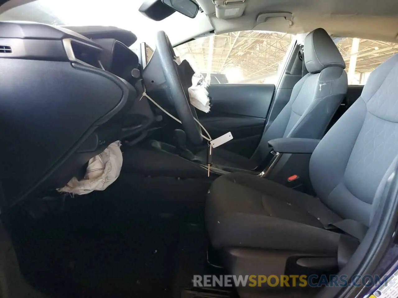 7 Photograph of a damaged car 5YFEPMAEXMP242194 TOYOTA COROLLA 2021