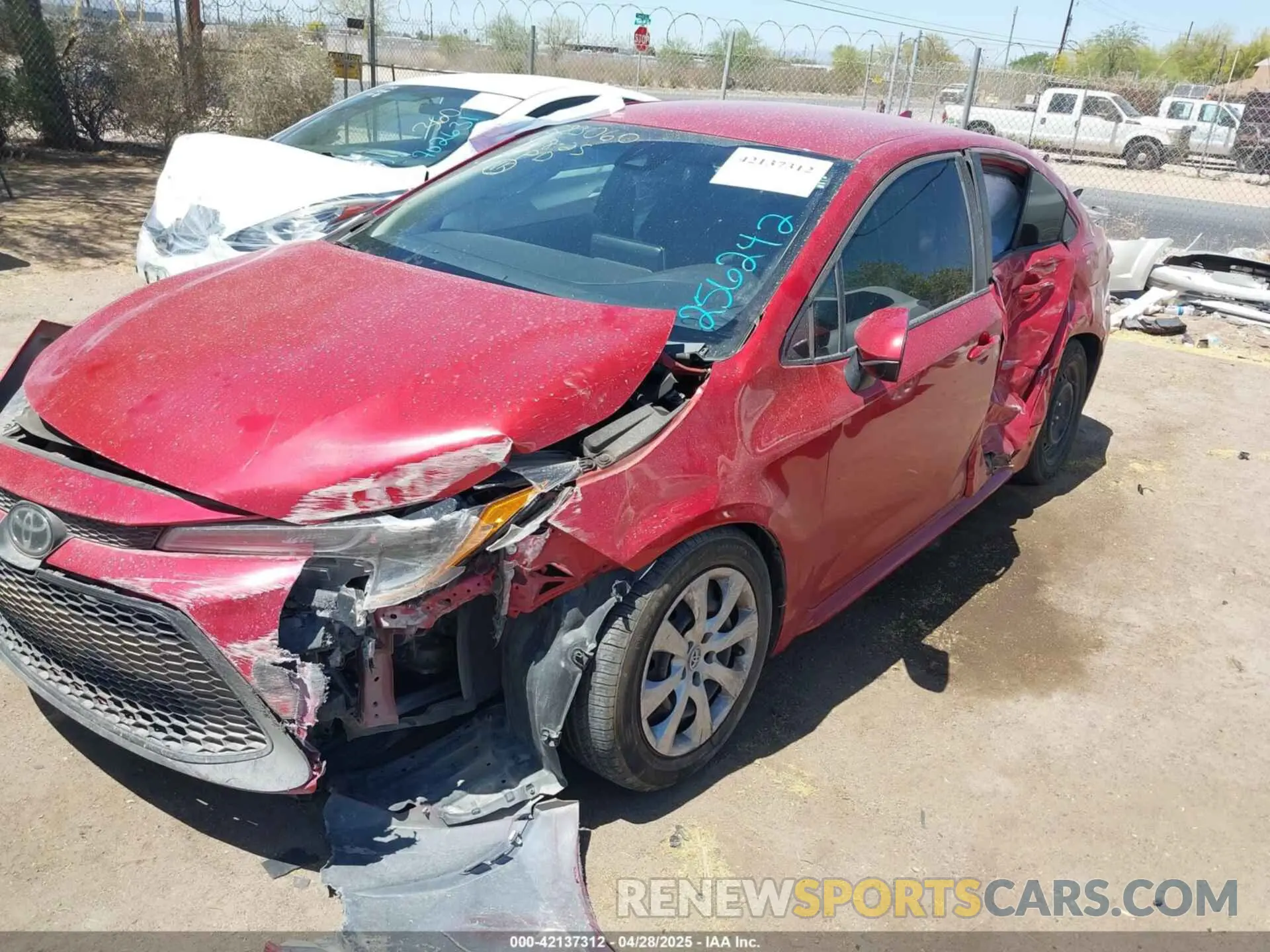 2 Фотография поврежденного автомобиля 5YFEPMAEXMP256242 TOYOTA COROLLA 2021