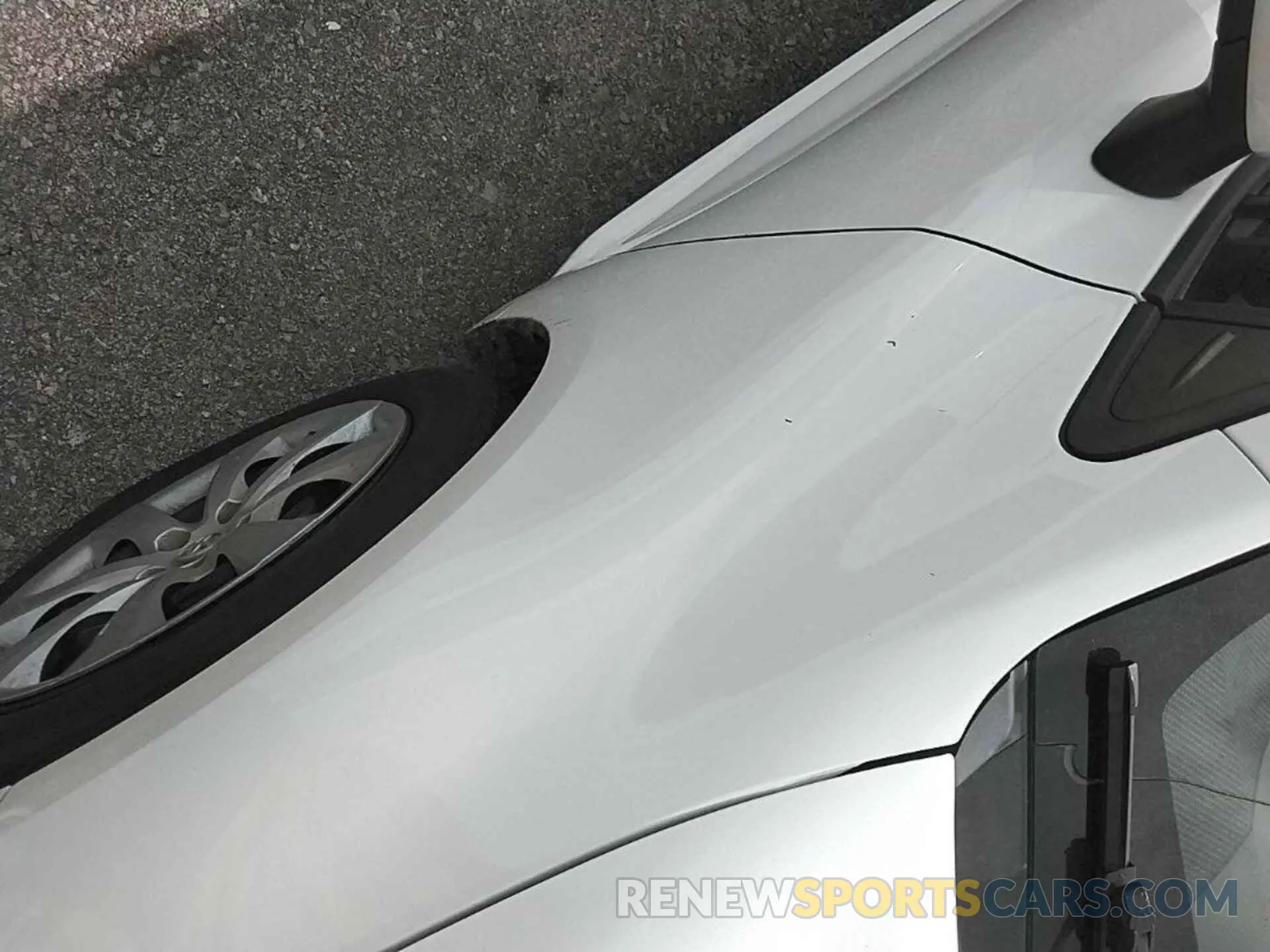18 Photograph of a damaged car 5YFEPMAEXMP266091 TOYOTA COROLLA 2021