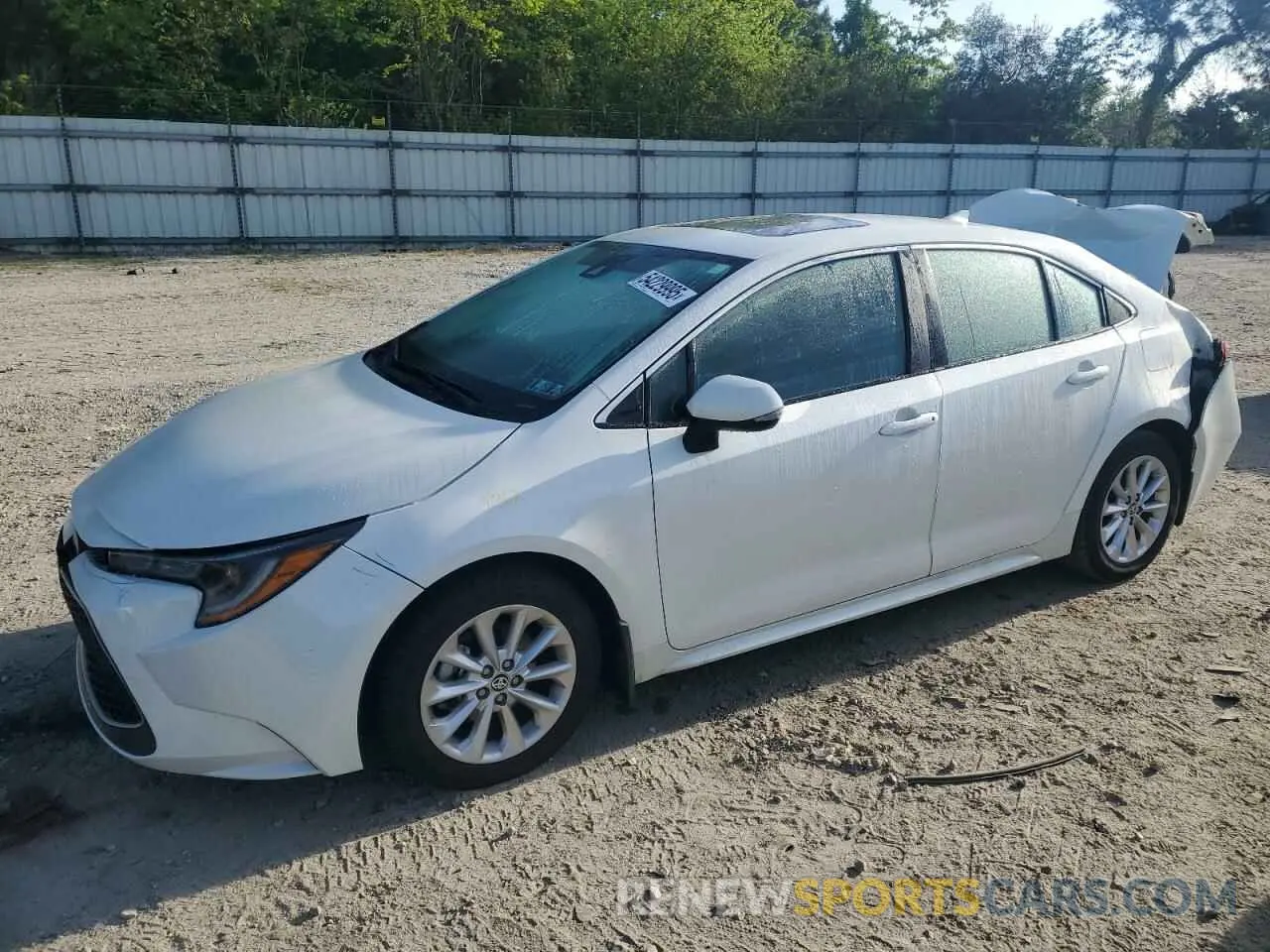 1 Фотография поврежденного автомобиля 5YFFPMAE4MP227193 TOYOTA COROLLA 2021