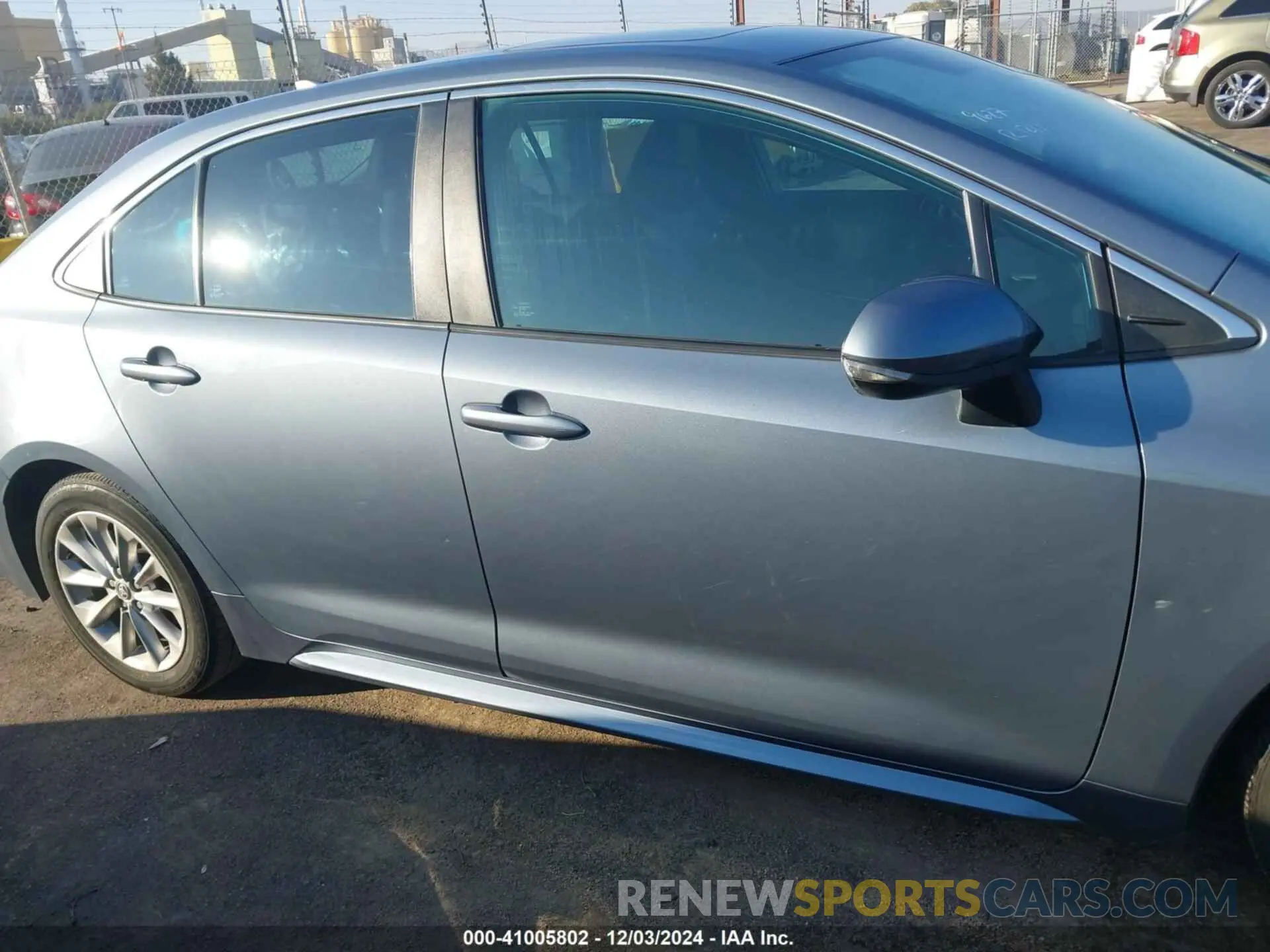 13 Фотография поврежденного автомобиля 5YFFPMAE4MP270061 TOYOTA COROLLA 2021