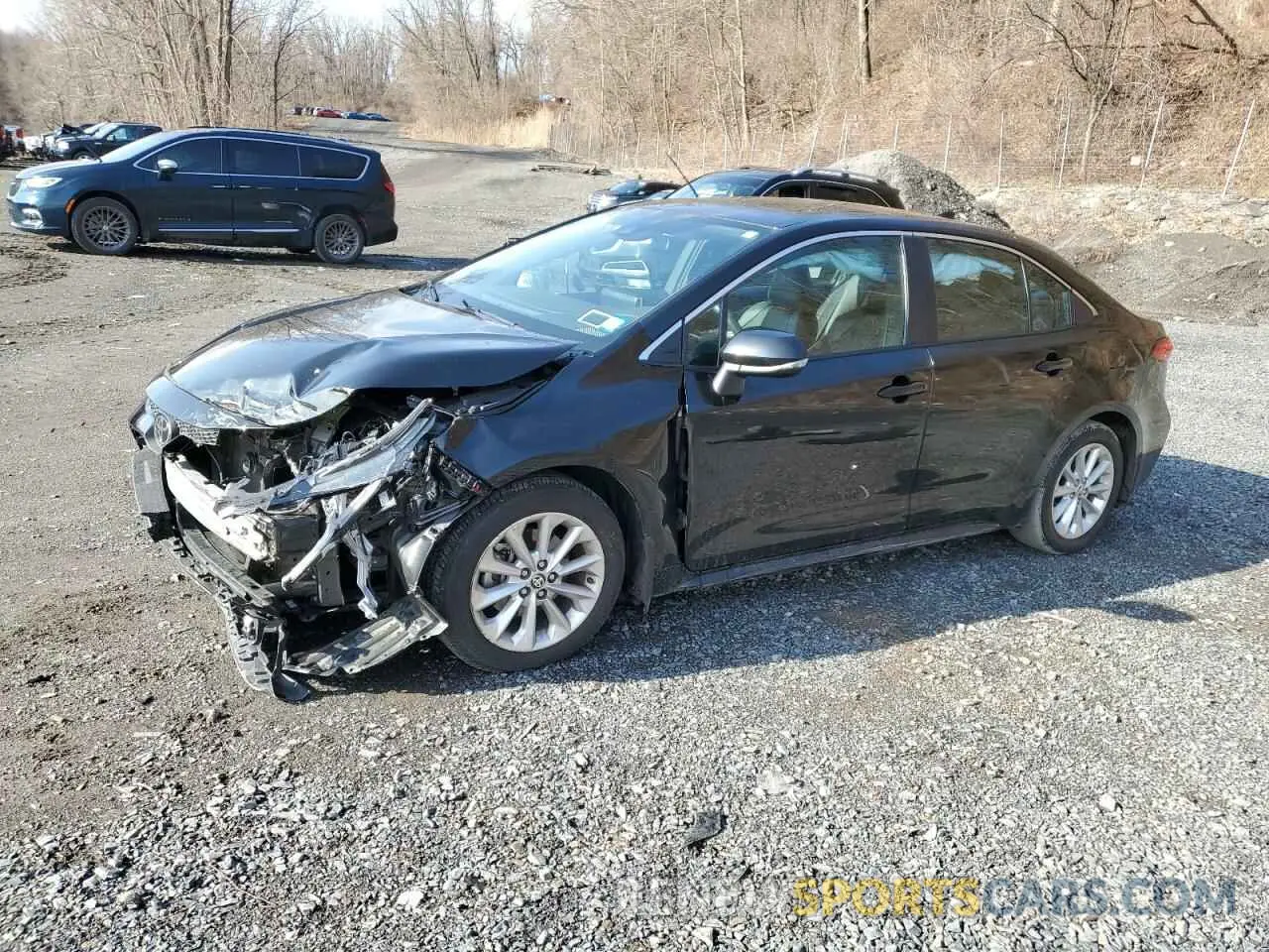 1 Photograph of a damaged car 5YFFPMAE6MP158197 TOYOTA COROLLA 2021