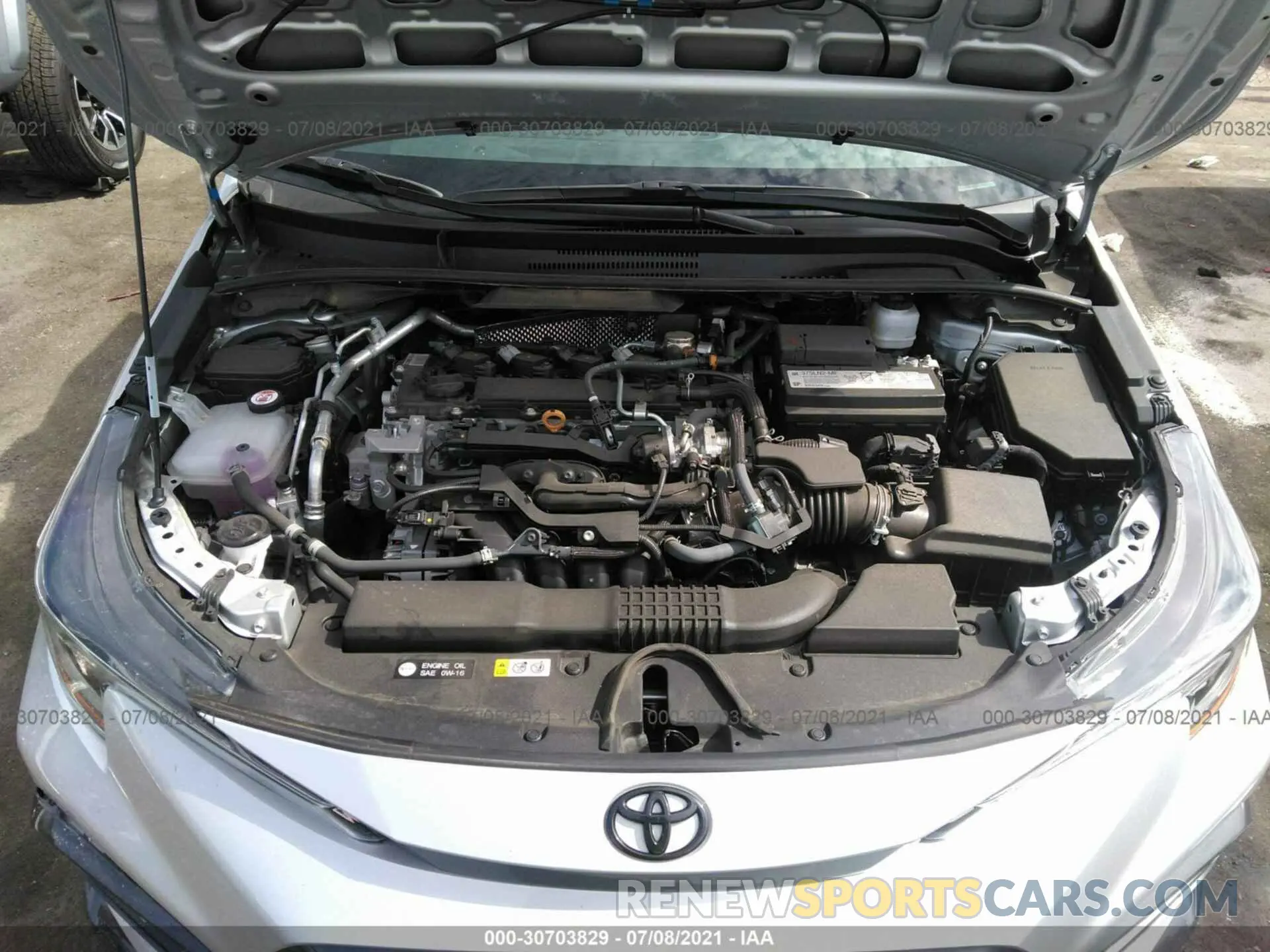 10 Photograph of a damaged car 5YFM4MCE2MP059311 TOYOTA COROLLA 2021