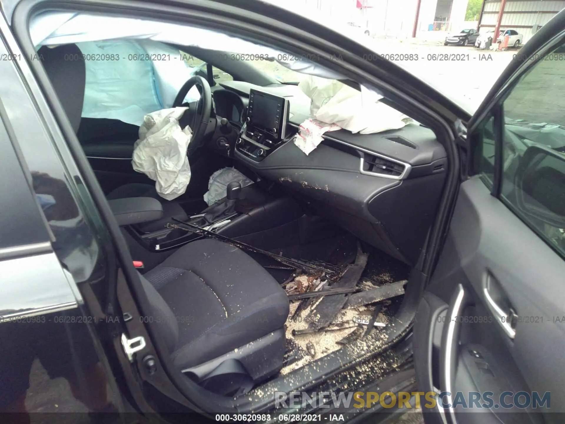 5 Photograph of a damaged car 5YFS4MCE0MP058830 TOYOTA COROLLA 2021