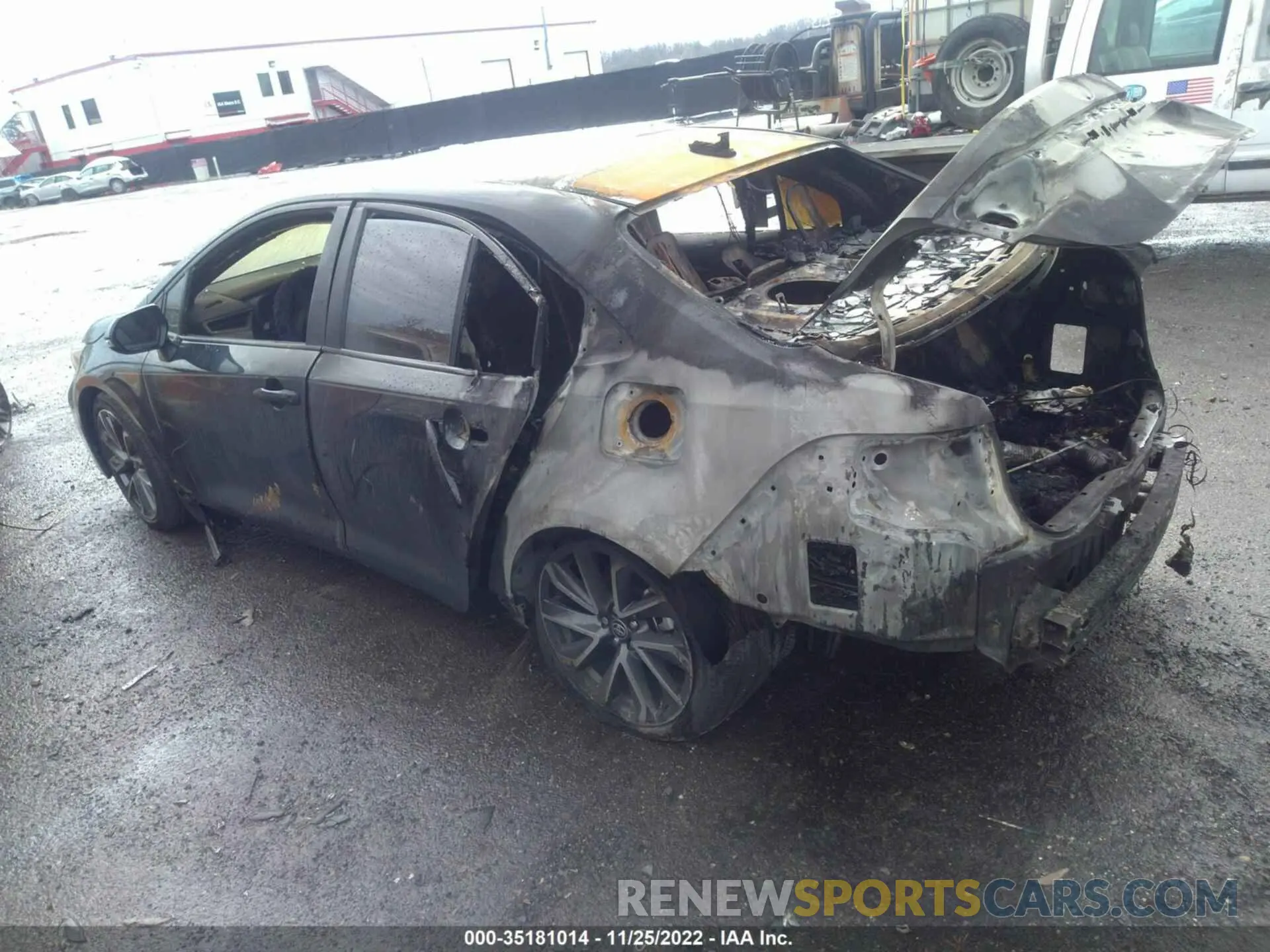 3 Фотография поврежденного автомобиля 5YFS4MCE0MP060268 TOYOTA COROLLA 2021