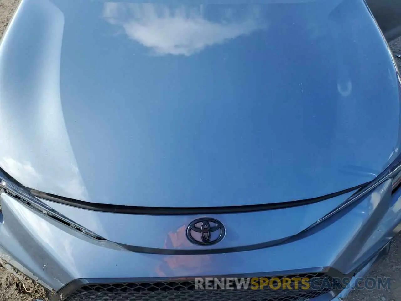 13 Photograph of a damaged car 5YFS4MCE0MP085185 TOYOTA COROLLA 2021