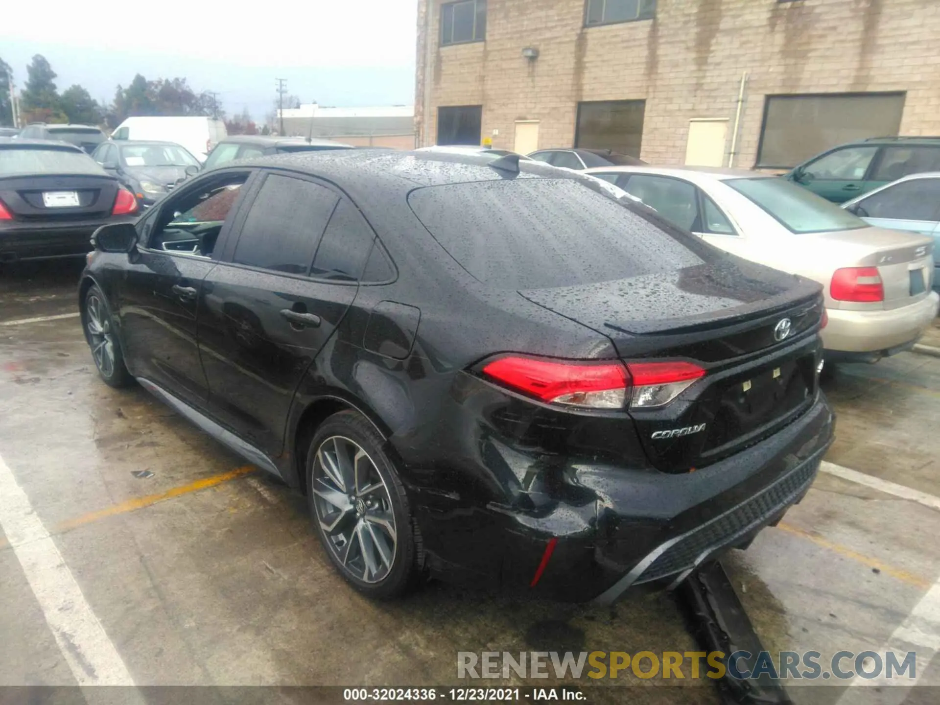 3 Photograph of a damaged car 5YFS4MCE1MP062823 TOYOTA COROLLA 2021