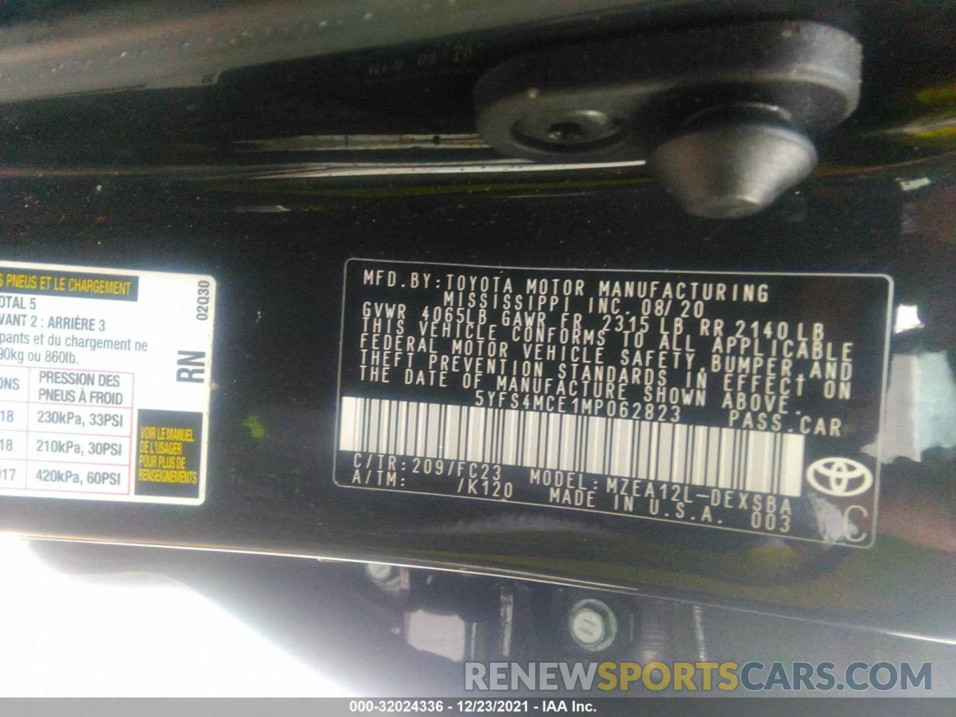 9 Photograph of a damaged car 5YFS4MCE1MP062823 TOYOTA COROLLA 2021