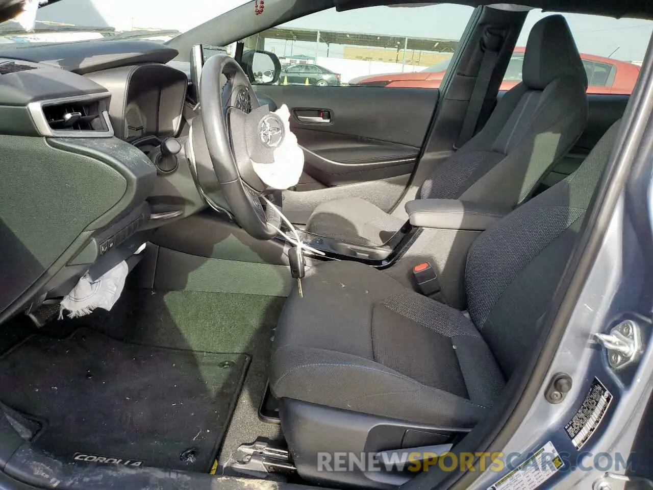7 Photograph of a damaged car 5YFS4MCE1MP094106 TOYOTA COROLLA 2021