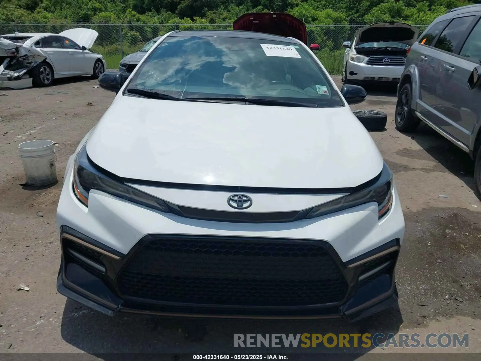 13 Photograph of a damaged car 5YFS4MCE3MP068963 TOYOTA COROLLA 2021