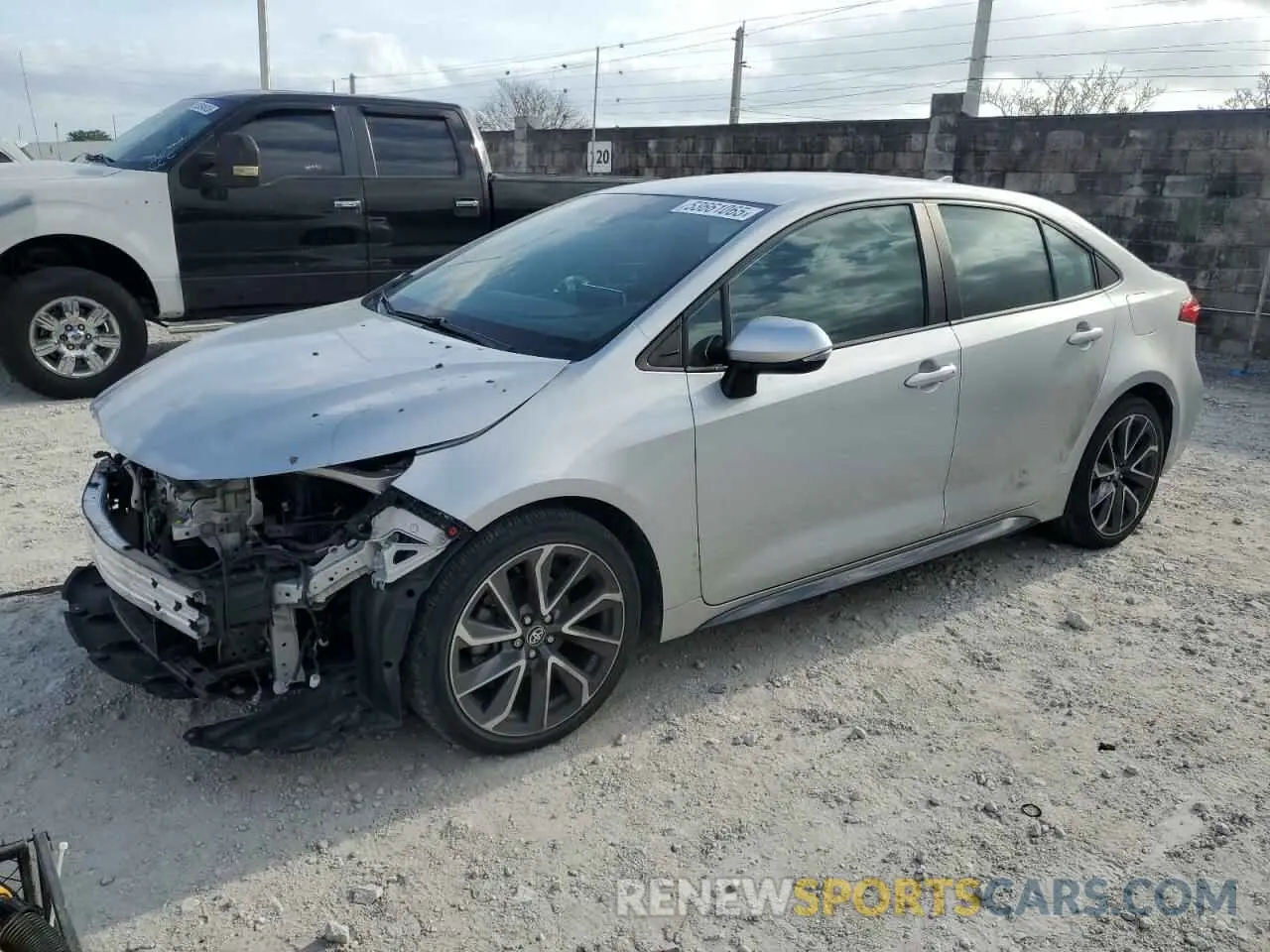 1 Photograph of a damaged car 5YFS4MCE4MP057731 TOYOTA COROLLA 2021