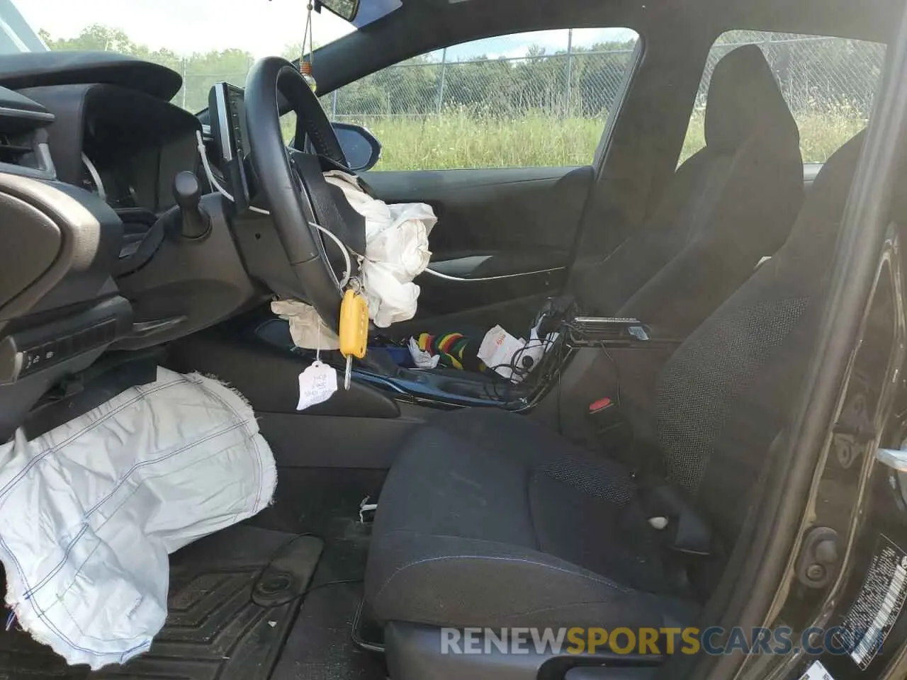 7 Photograph of a damaged car 5YFS4MCE4MP073203 TOYOTA COROLLA 2021