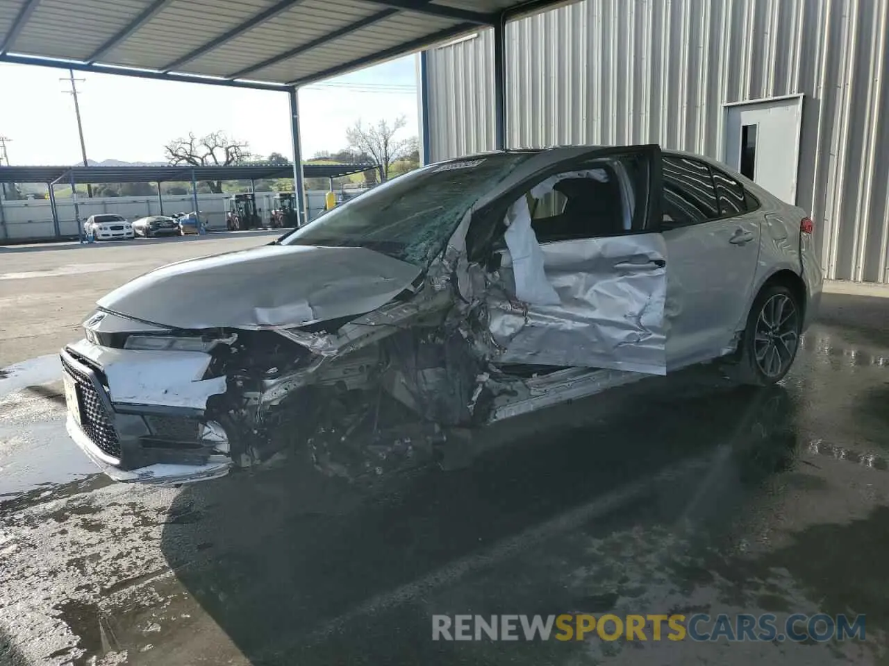 1 Photograph of a damaged car 5YFS4MCE4MP095489 TOYOTA COROLLA 2021