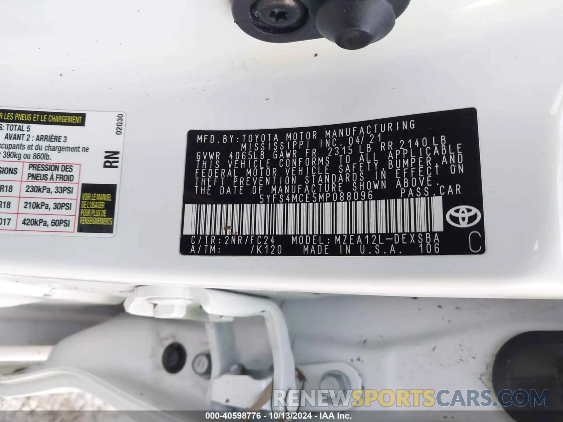 9 Photograph of a damaged car 5YFS4MCE5MP088096 TOYOTA COROLLA 2021