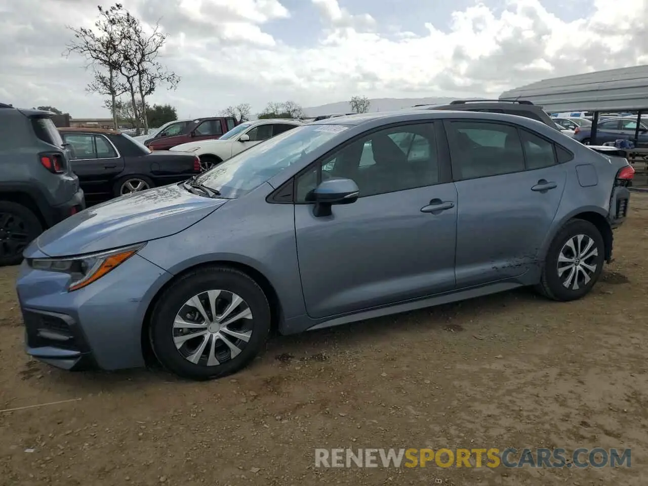 1 Photograph of a damaged car 5YFS4MCE7MP067735 TOYOTA COROLLA 2021