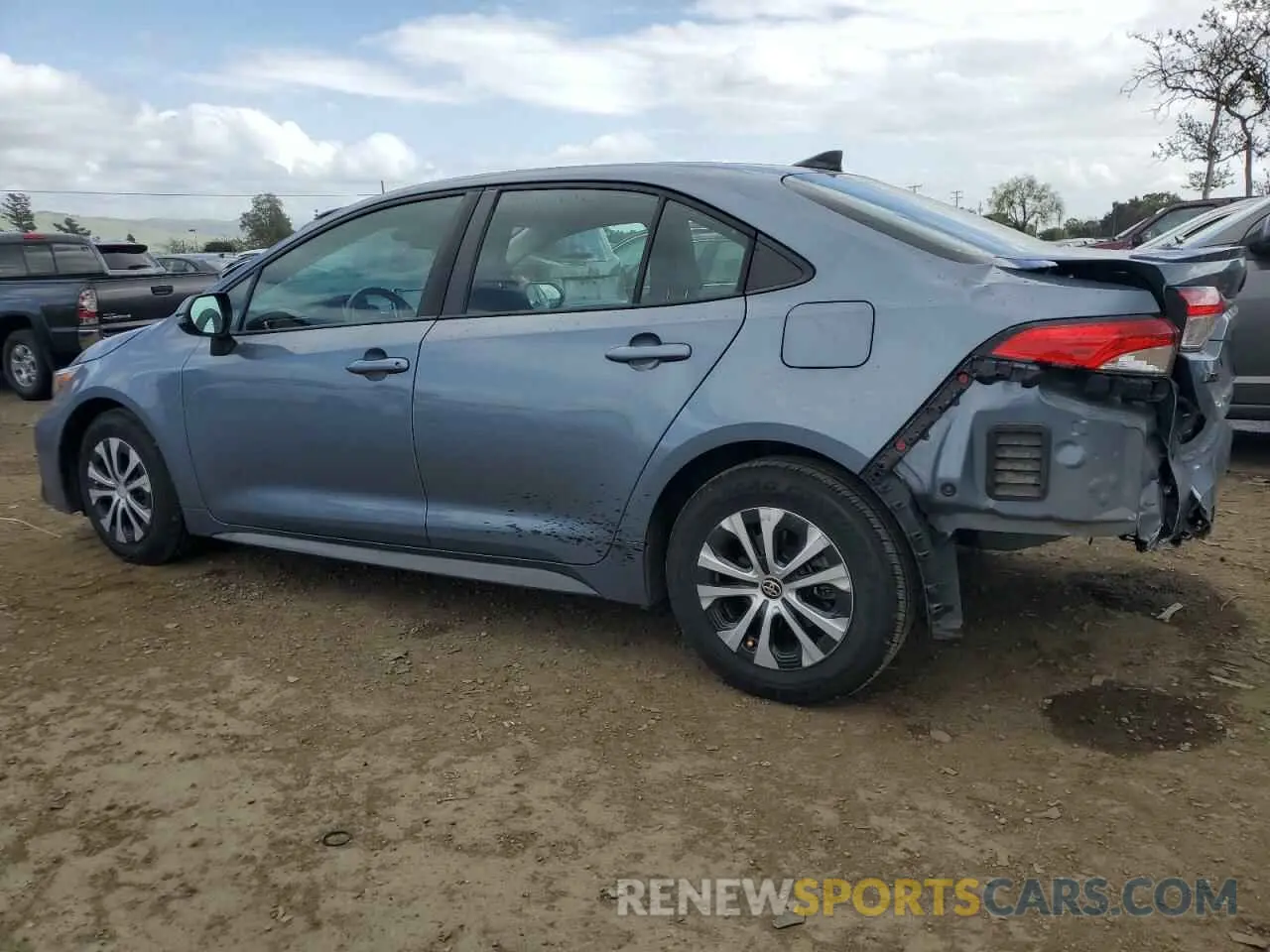 2 Photograph of a damaged car 5YFS4MCE7MP067735 TOYOTA COROLLA 2021