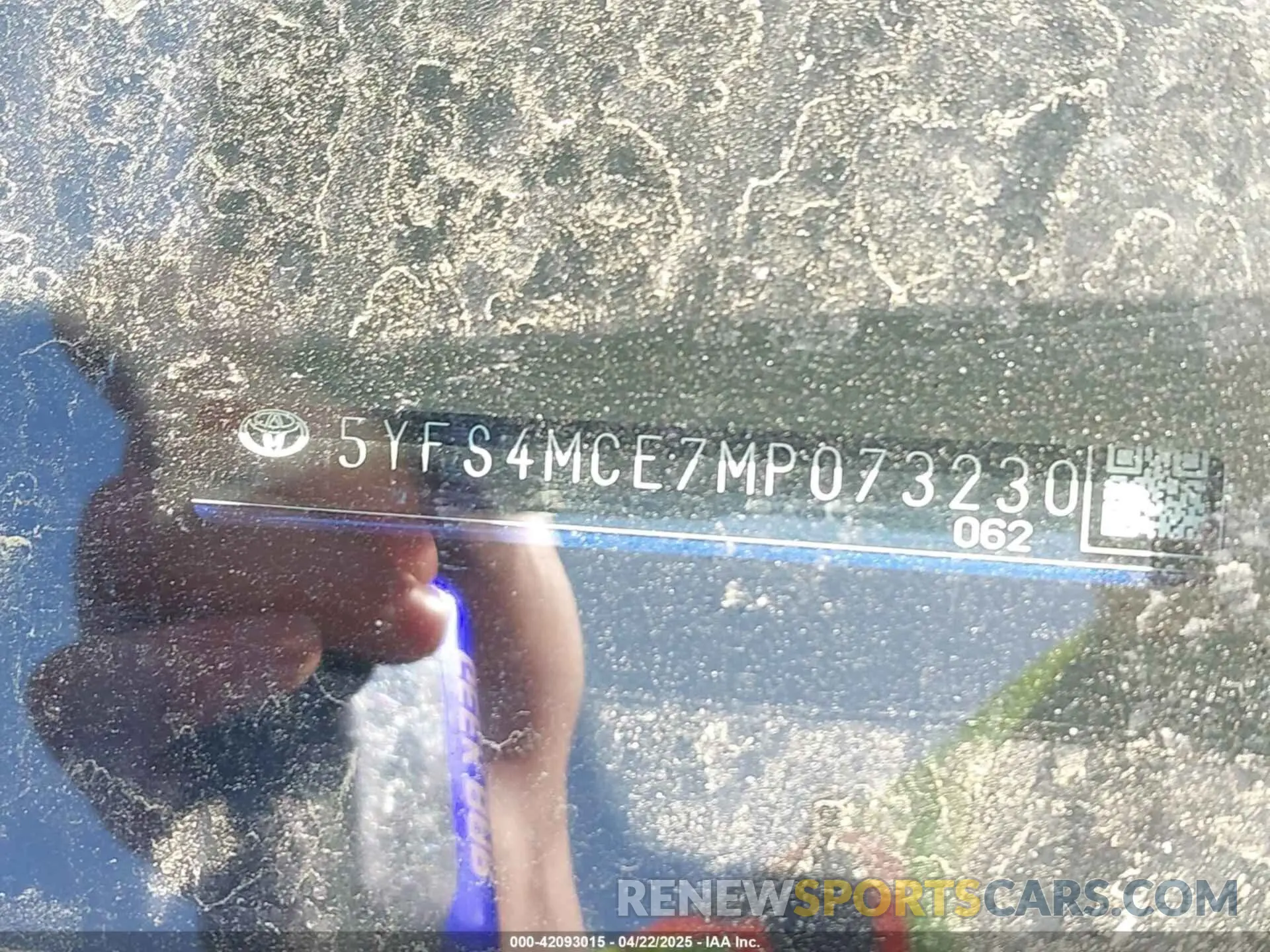 9 Photograph of a damaged car 5YFS4MCE7MP073230 TOYOTA COROLLA 2021