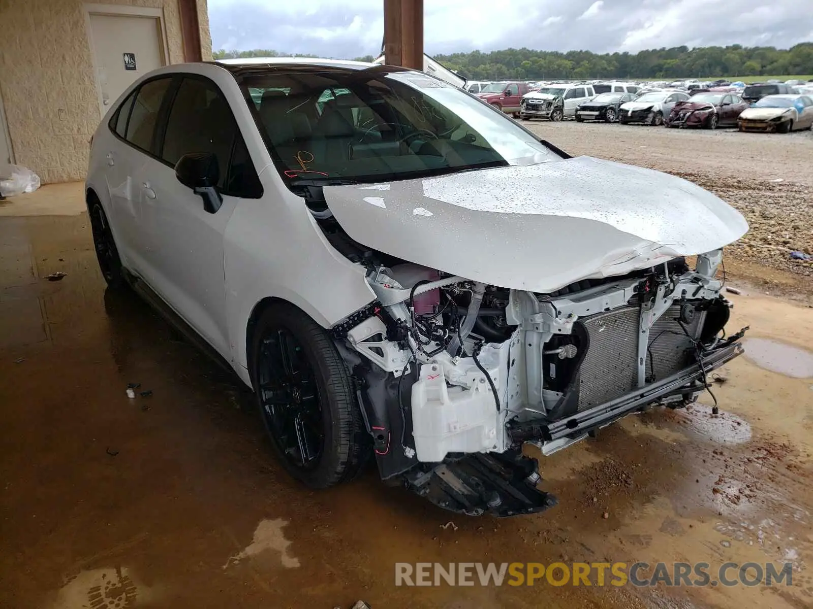 1 Photograph of a damaged car 5YFS4MCE7MP076385 TOYOTA COROLLA 2021