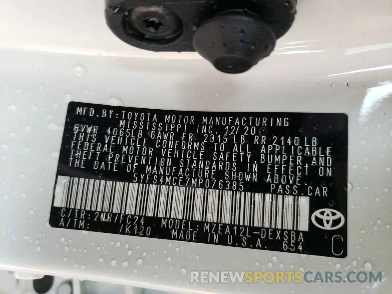 10 Photograph of a damaged car 5YFS4MCE7MP076385 TOYOTA COROLLA 2021