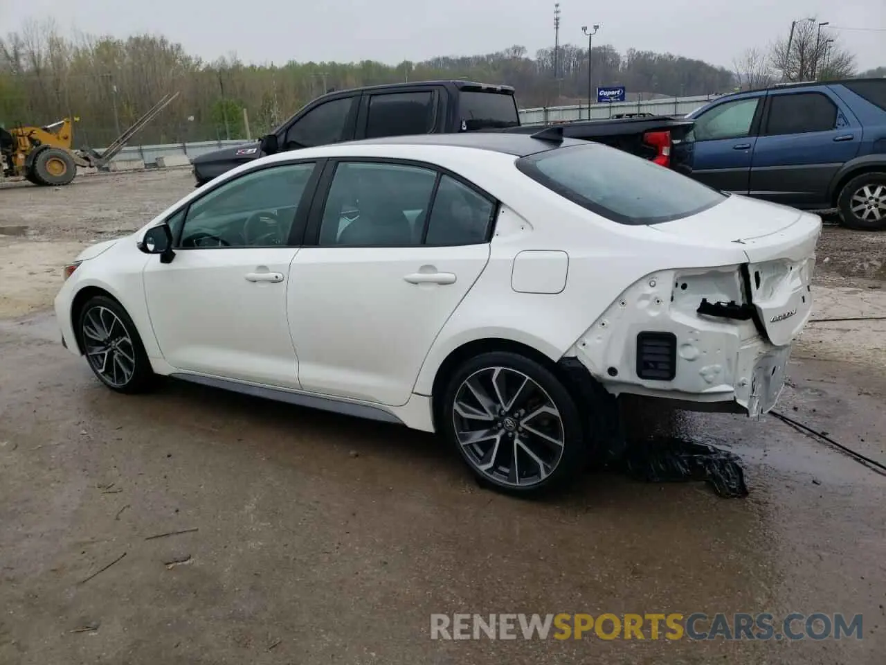 2 Photograph of a damaged car 5YFS4MCE7MP080050 TOYOTA COROLLA 2021