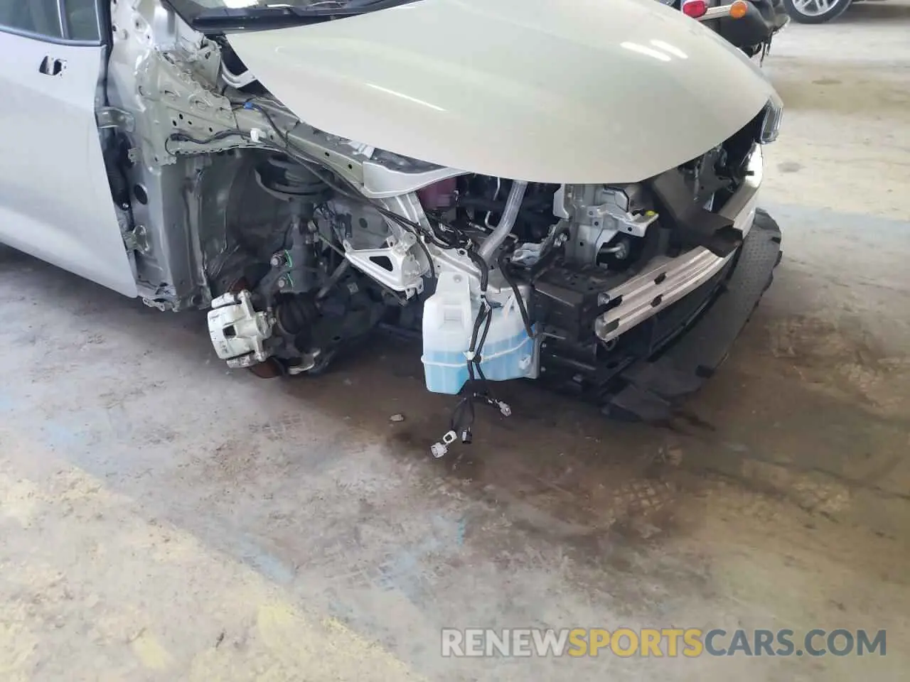 9 Photograph of a damaged car 5YFS4MCE7MP088147 TOYOTA COROLLA 2021