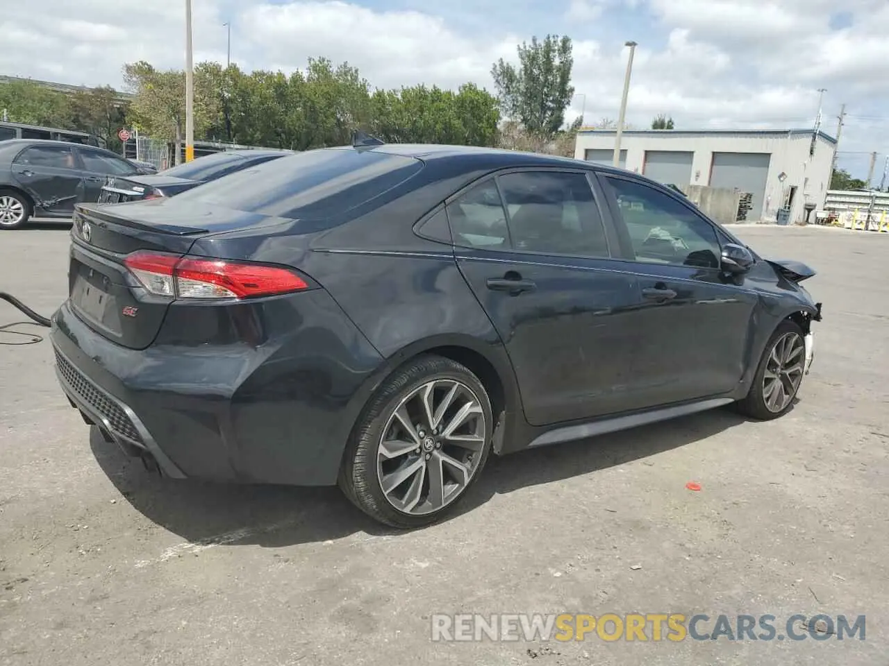 3 Photograph of a damaged car 5YFS4MCE7MP095065 TOYOTA COROLLA 2021