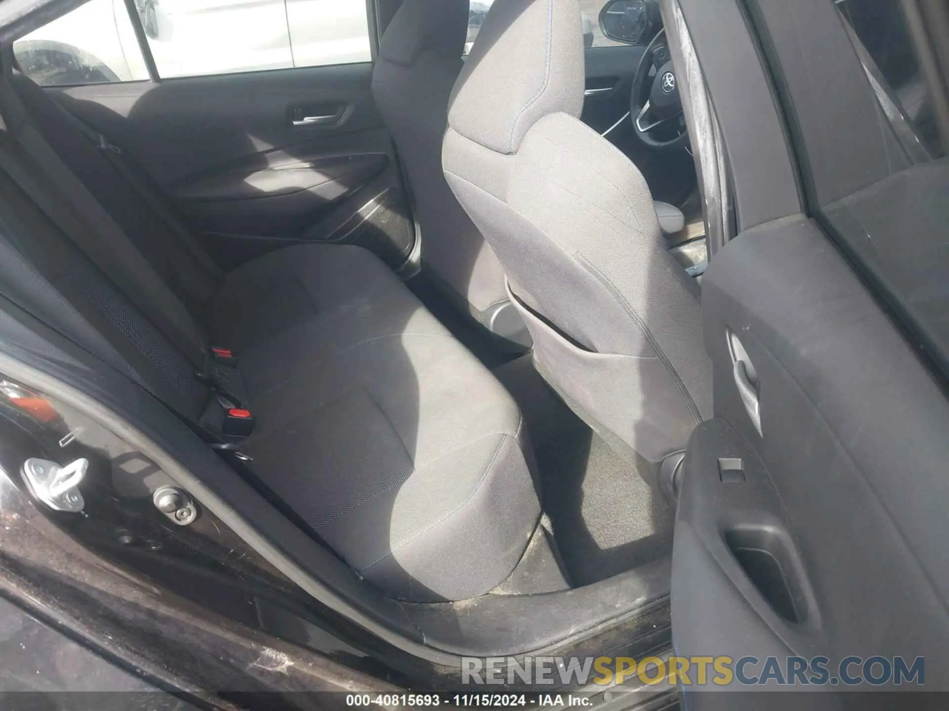 8 Photograph of a damaged car 5YFS4MCE8MP061751 TOYOTA COROLLA 2021
