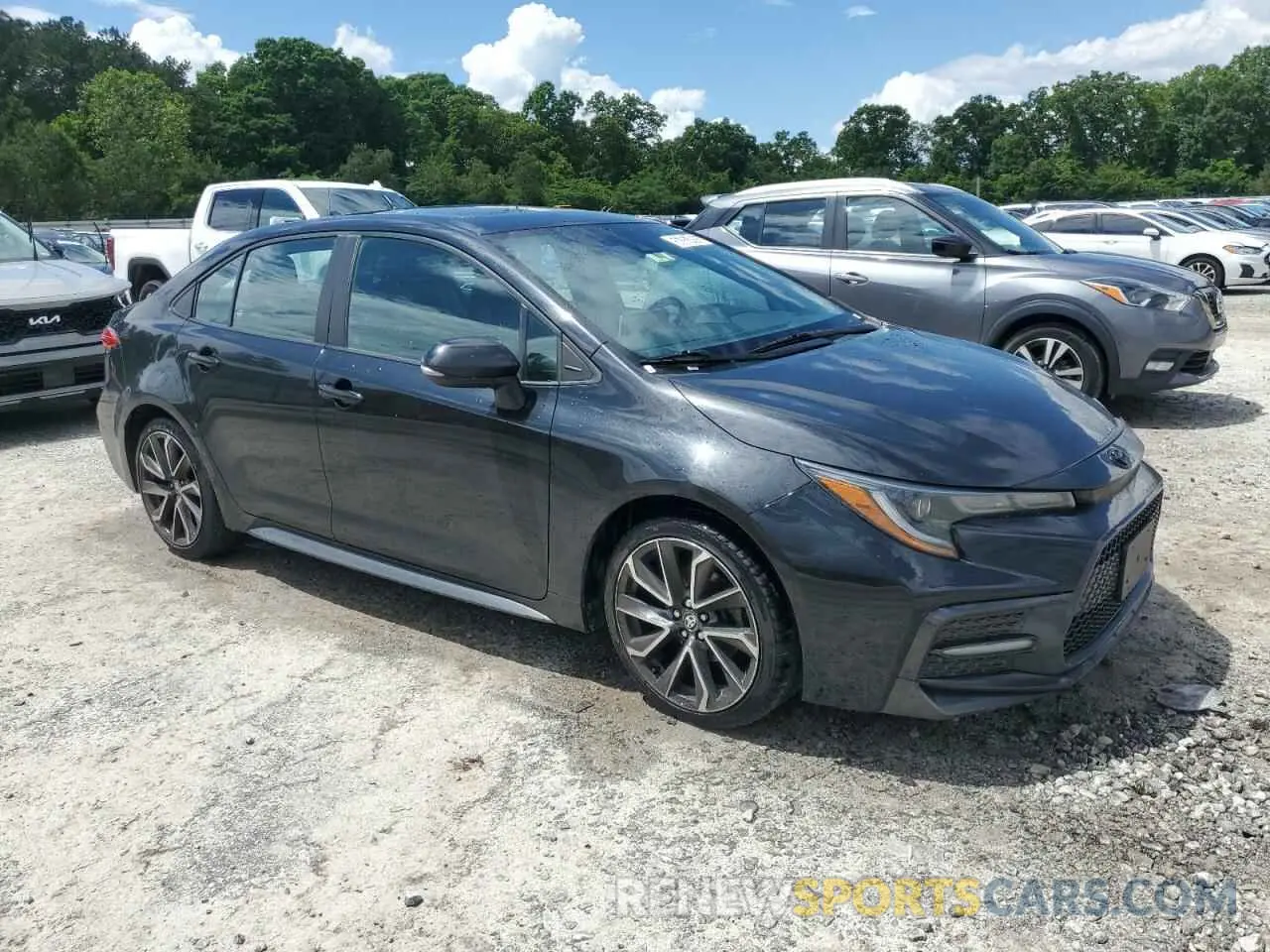 4 Photograph of a damaged car 5YFT4MCE1MP089802 TOYOTA COROLLA 2021