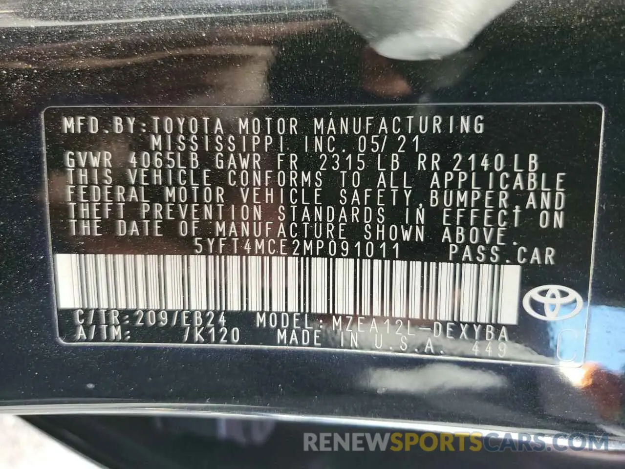 12 Photograph of a damaged car 5YFT4MCE2MP091011 TOYOTA COROLLA 2021