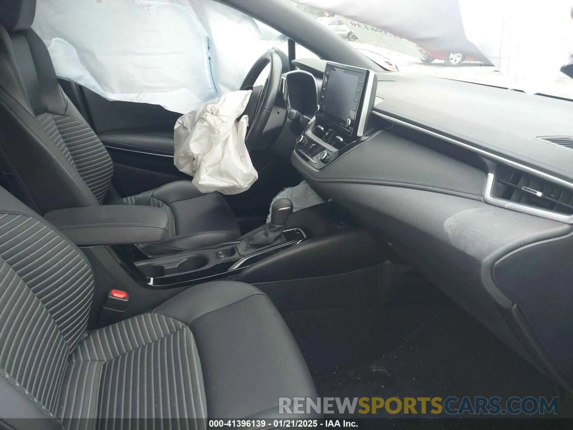 5 Photograph of a damaged car 5YFT4MCE4MP059192 TOYOTA COROLLA 2021