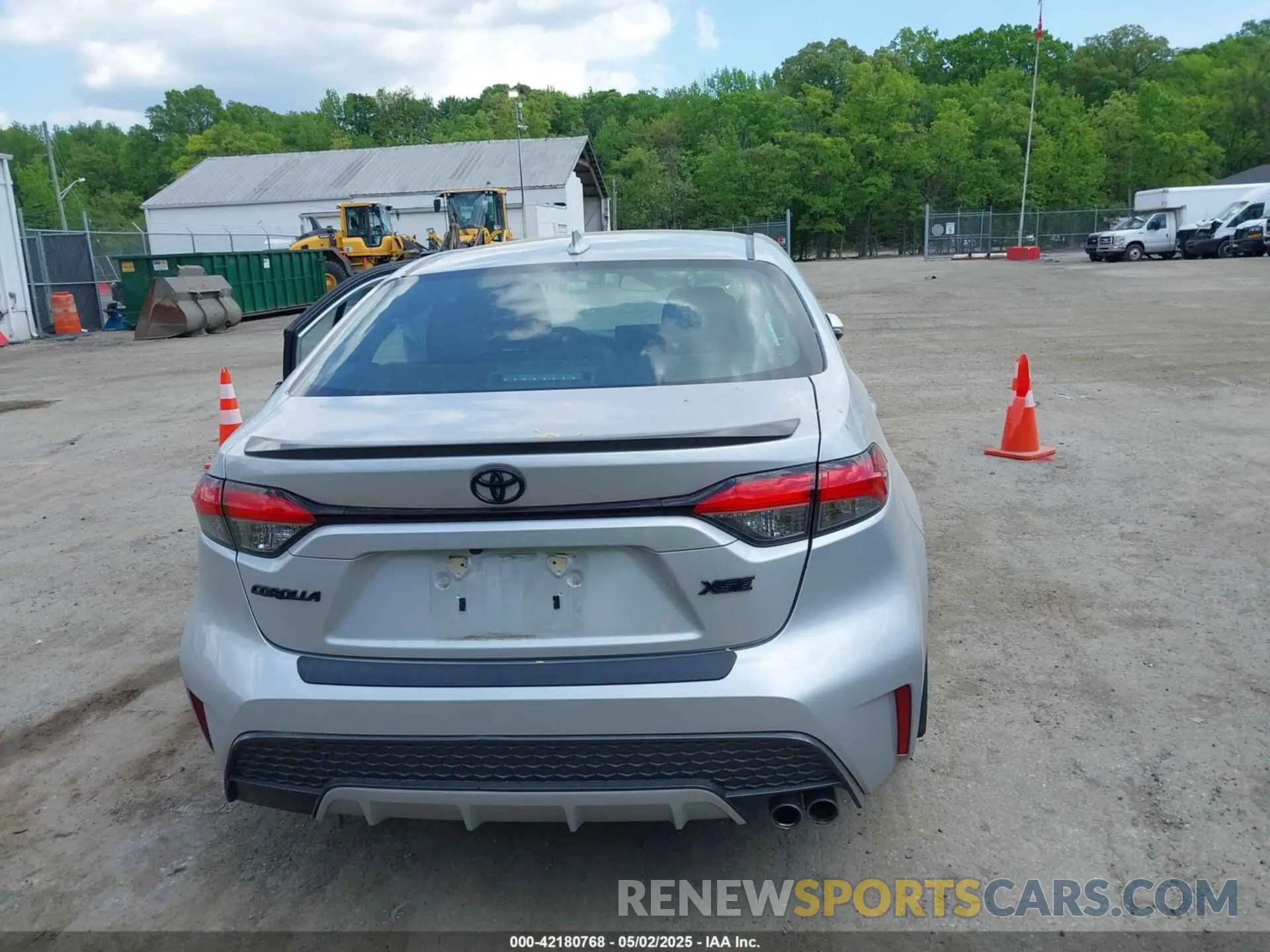 16 Photograph of a damaged car 5YFT4MCE5MP093545 TOYOTA COROLLA 2021