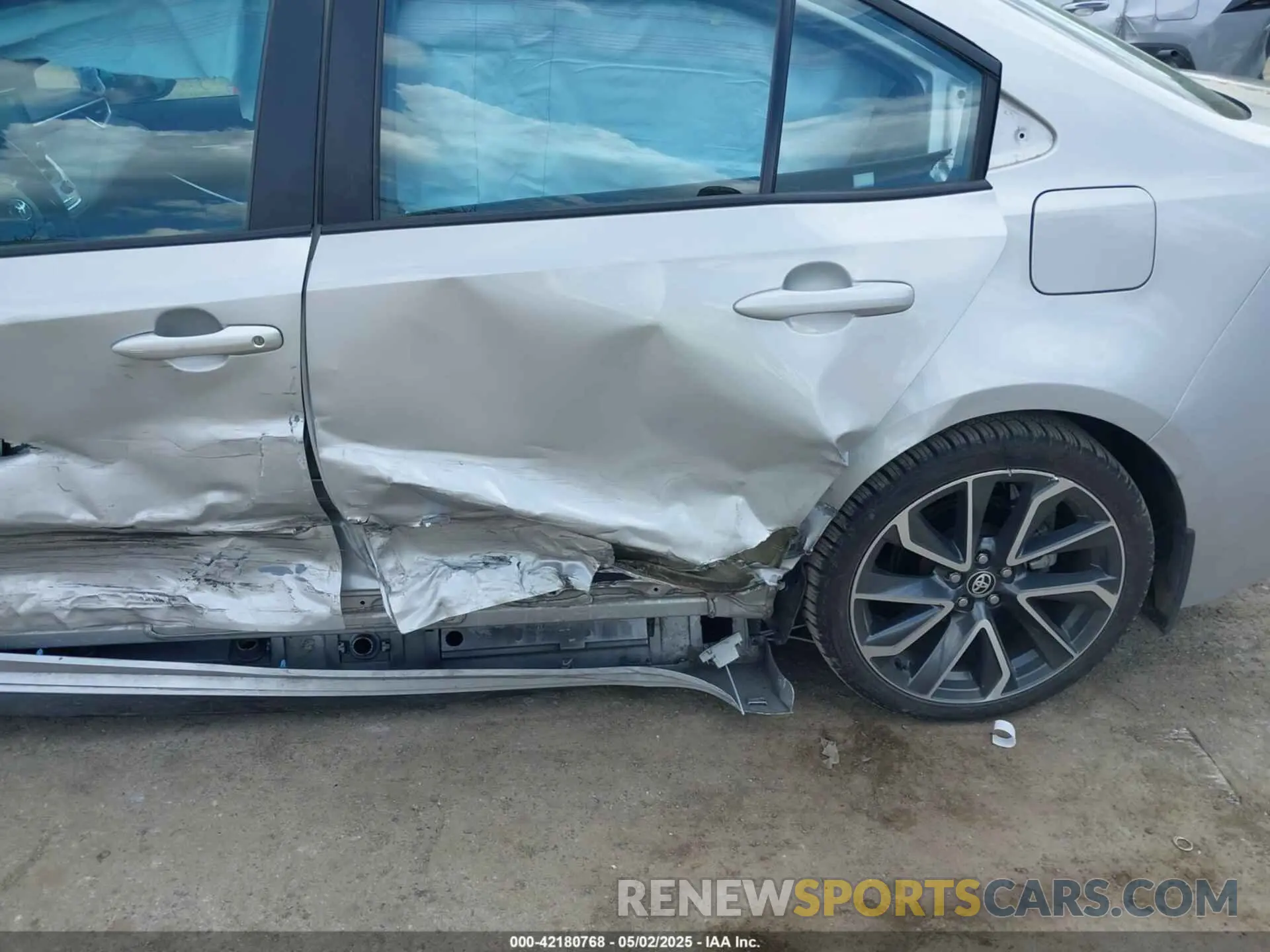 6 Photograph of a damaged car 5YFT4MCE5MP093545 TOYOTA COROLLA 2021
