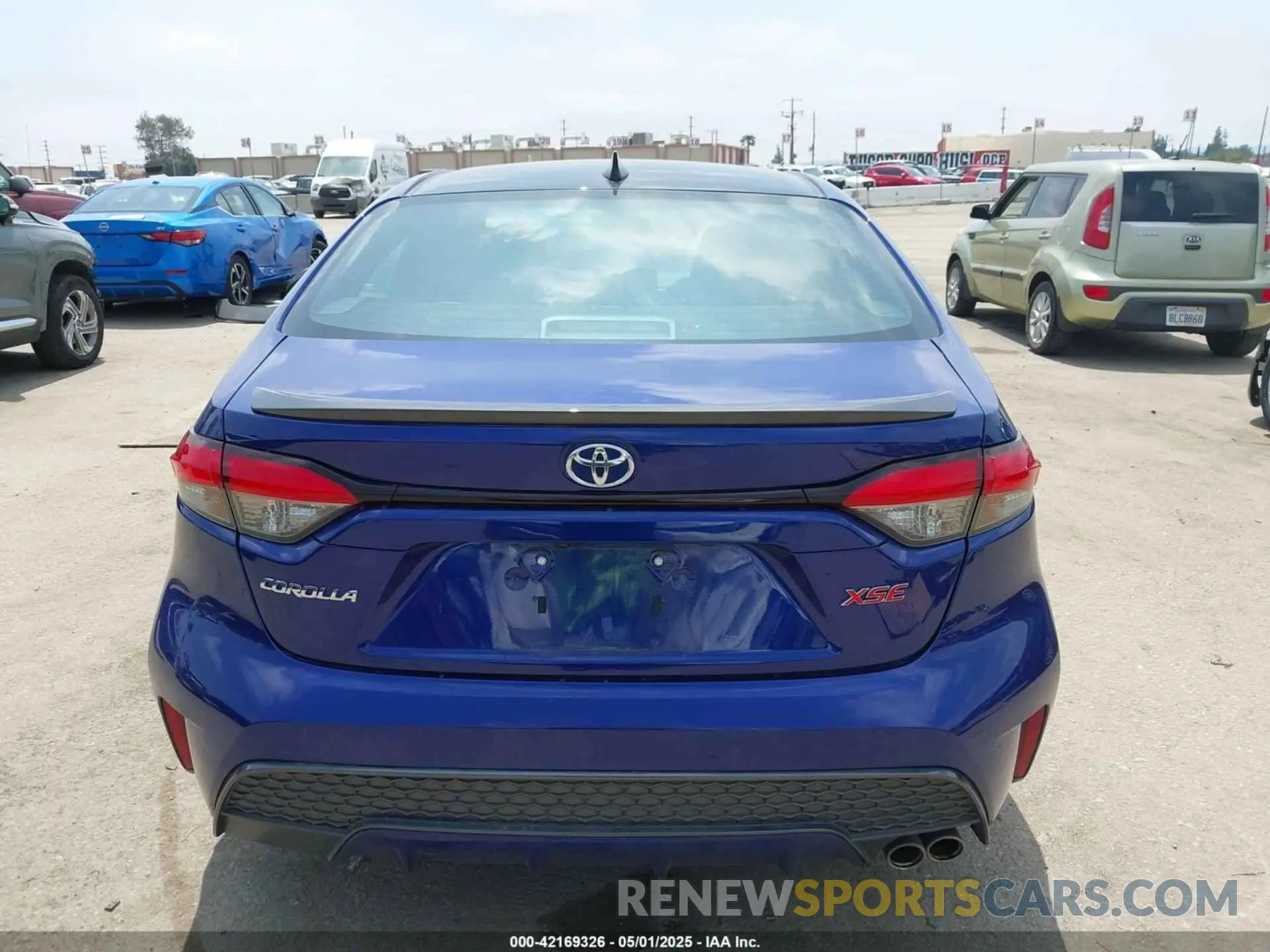 16 Photograph of a damaged car 5YFT4MCE5MP093867 TOYOTA COROLLA 2021