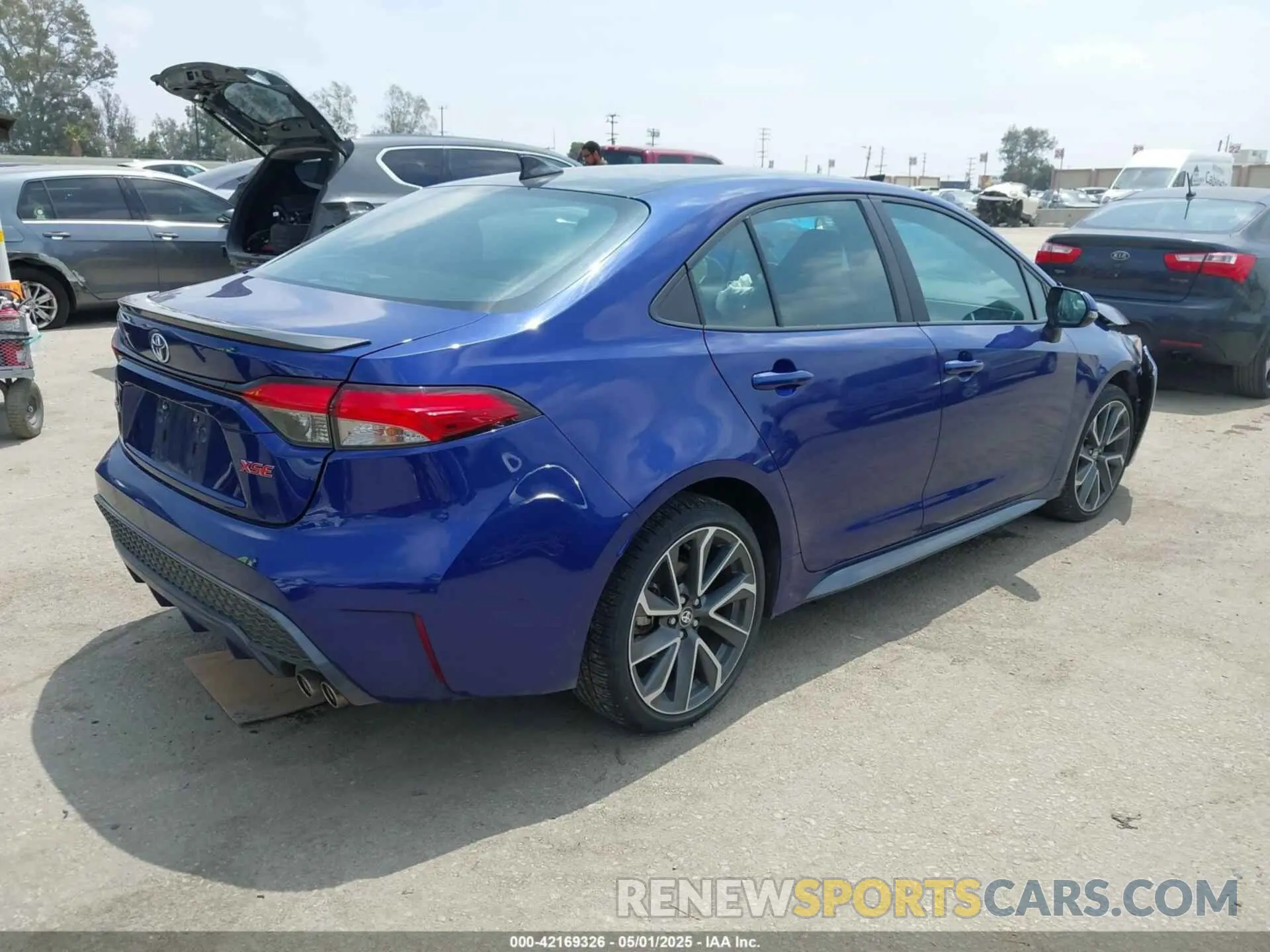 4 Photograph of a damaged car 5YFT4MCE5MP093867 TOYOTA COROLLA 2021