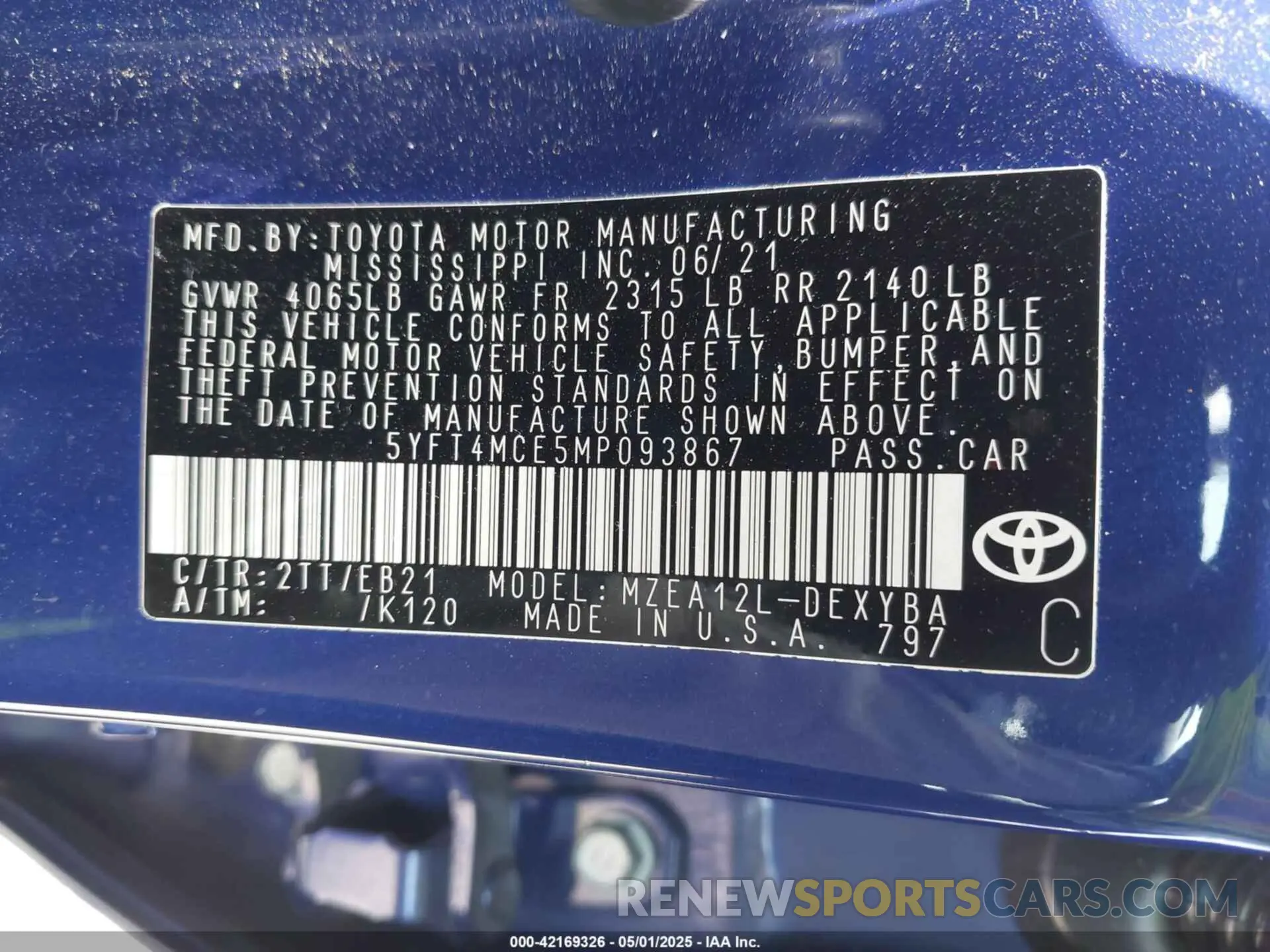 9 Photograph of a damaged car 5YFT4MCE5MP093867 TOYOTA COROLLA 2021