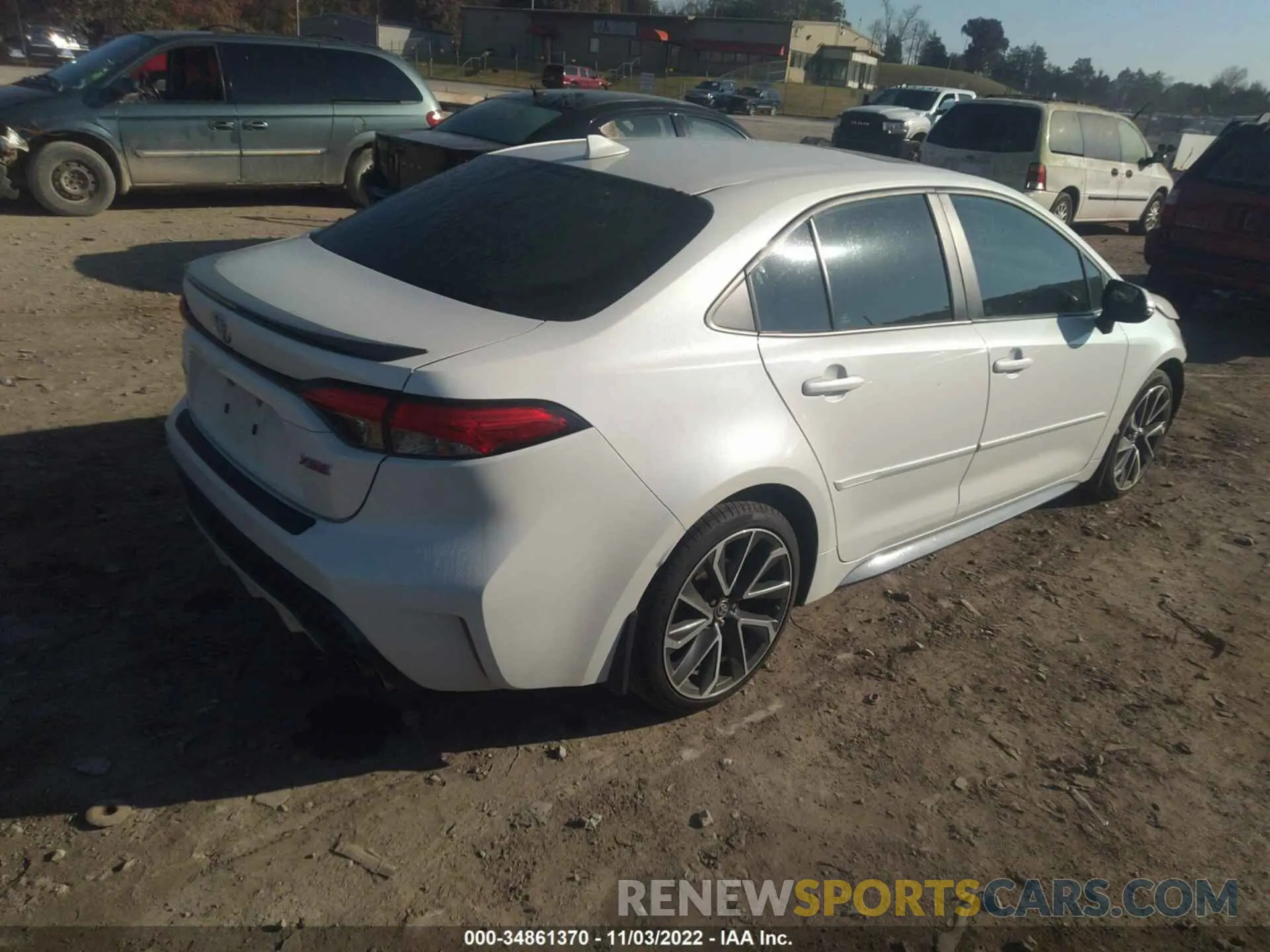 4 Photograph of a damaged car 5YFT4MCE6MP059775 TOYOTA COROLLA 2021