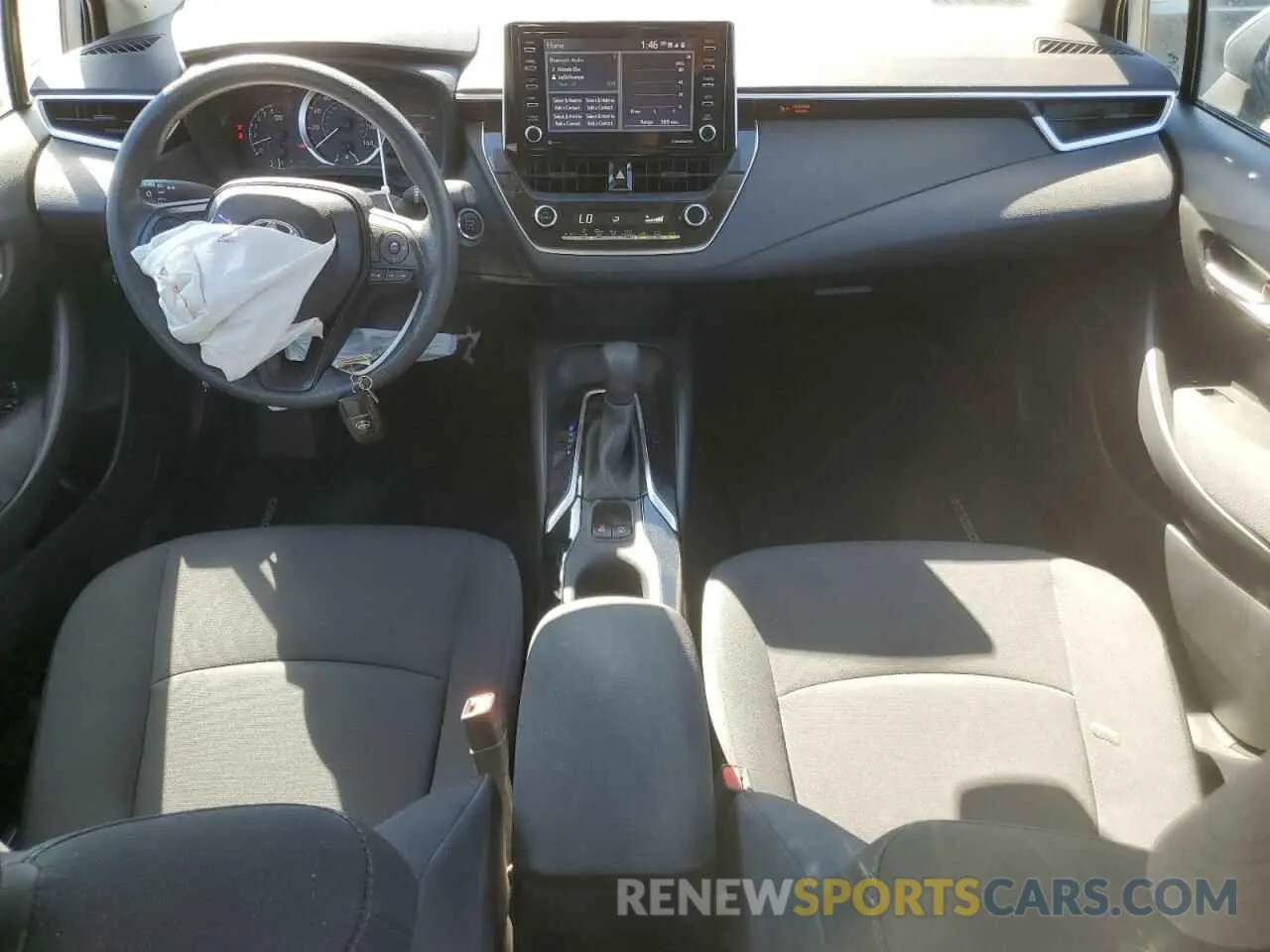 8 Photograph of a damaged car 5YFVPMAE0MP161737 TOYOTA COROLLA 2021