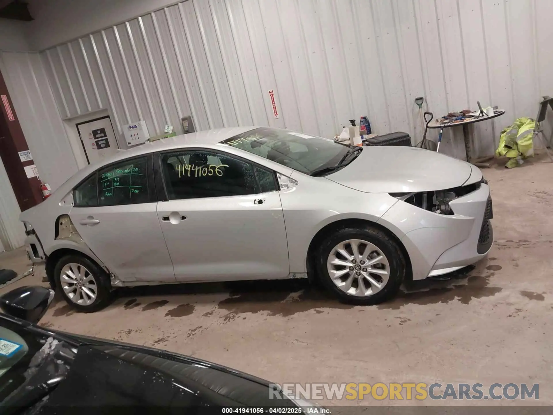 14 Photograph of a damaged car 5YFVPMAE2MP233957 TOYOTA COROLLA 2021