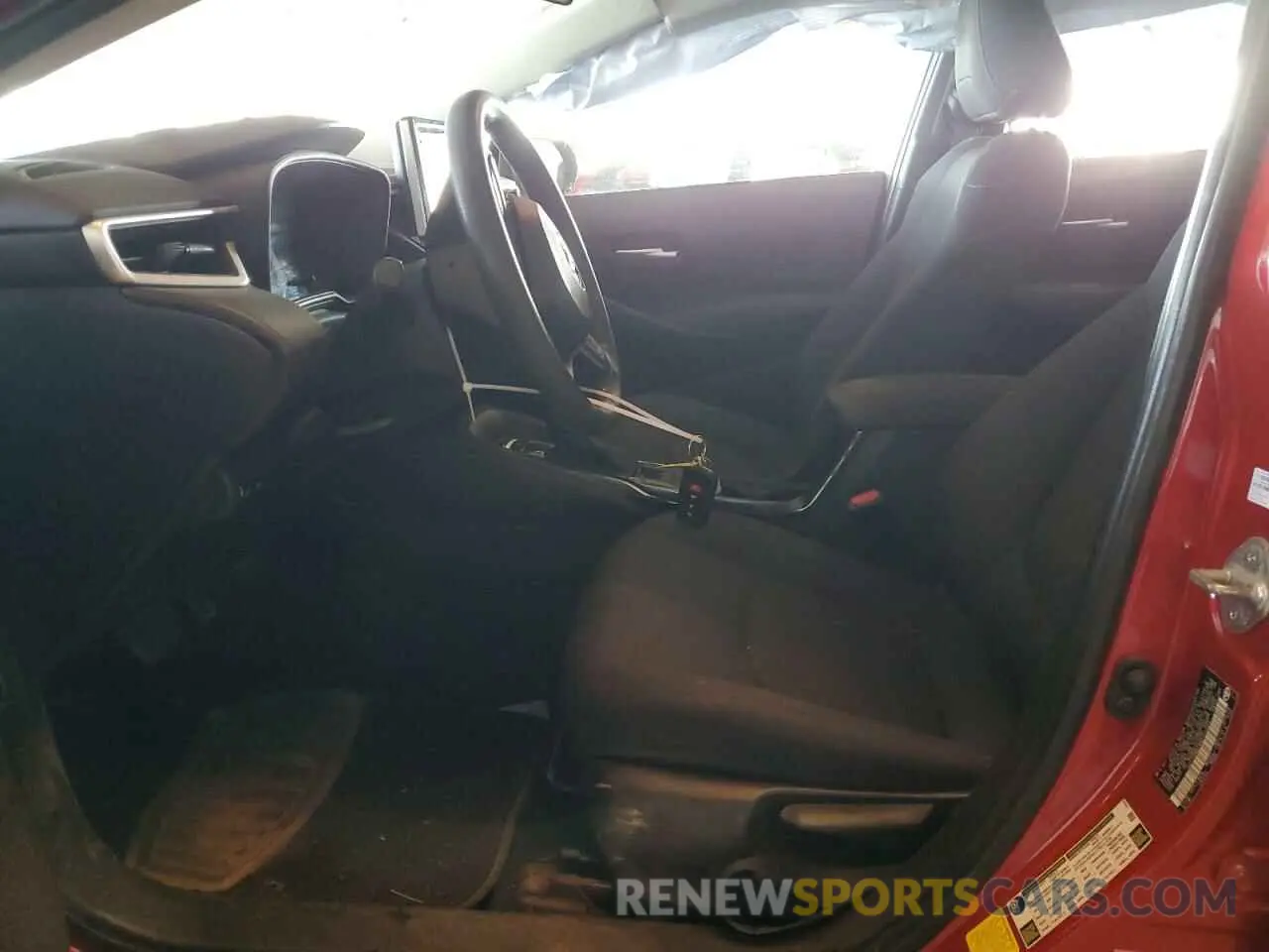 7 Photograph of a damaged car 5YFVPMAE8MP235809 TOYOTA COROLLA 2021