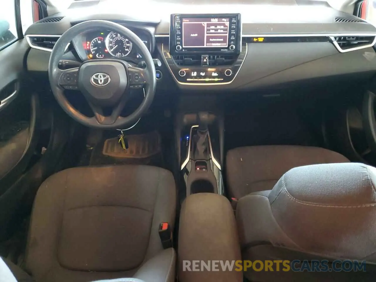 8 Photograph of a damaged car 5YFVPMAE8MP235809 TOYOTA COROLLA 2021