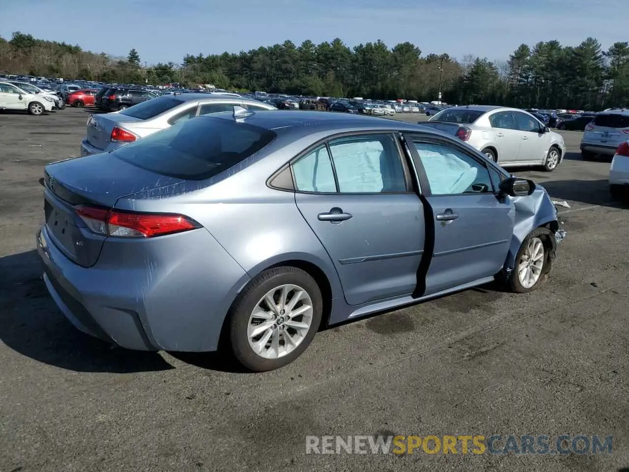 3 Photograph of a damaged car 5YFVPMAE8MP248205 TOYOTA COROLLA 2021