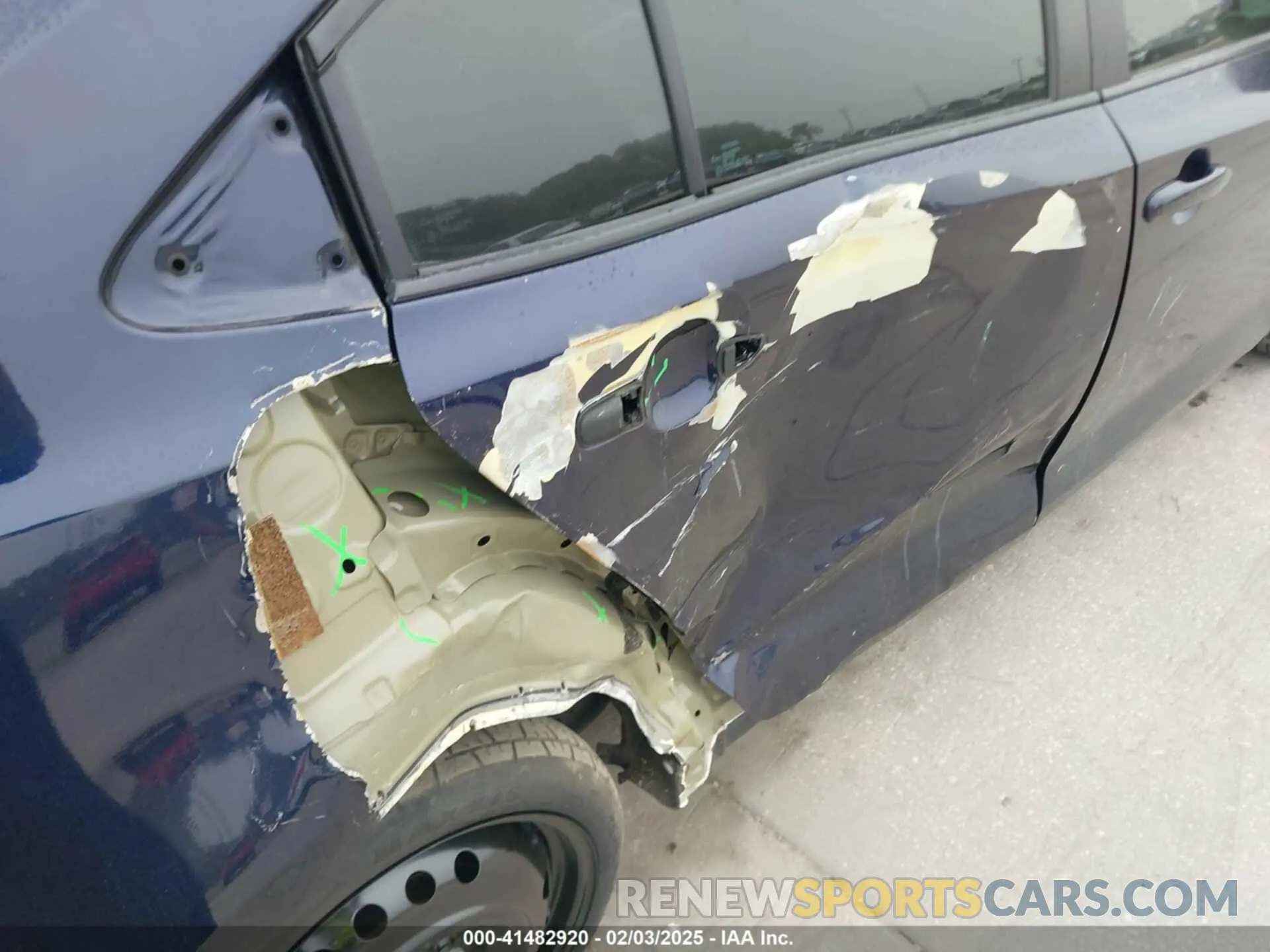 6 Photograph of a damaged car 5YFVPMAE9MP215567 TOYOTA COROLLA 2021