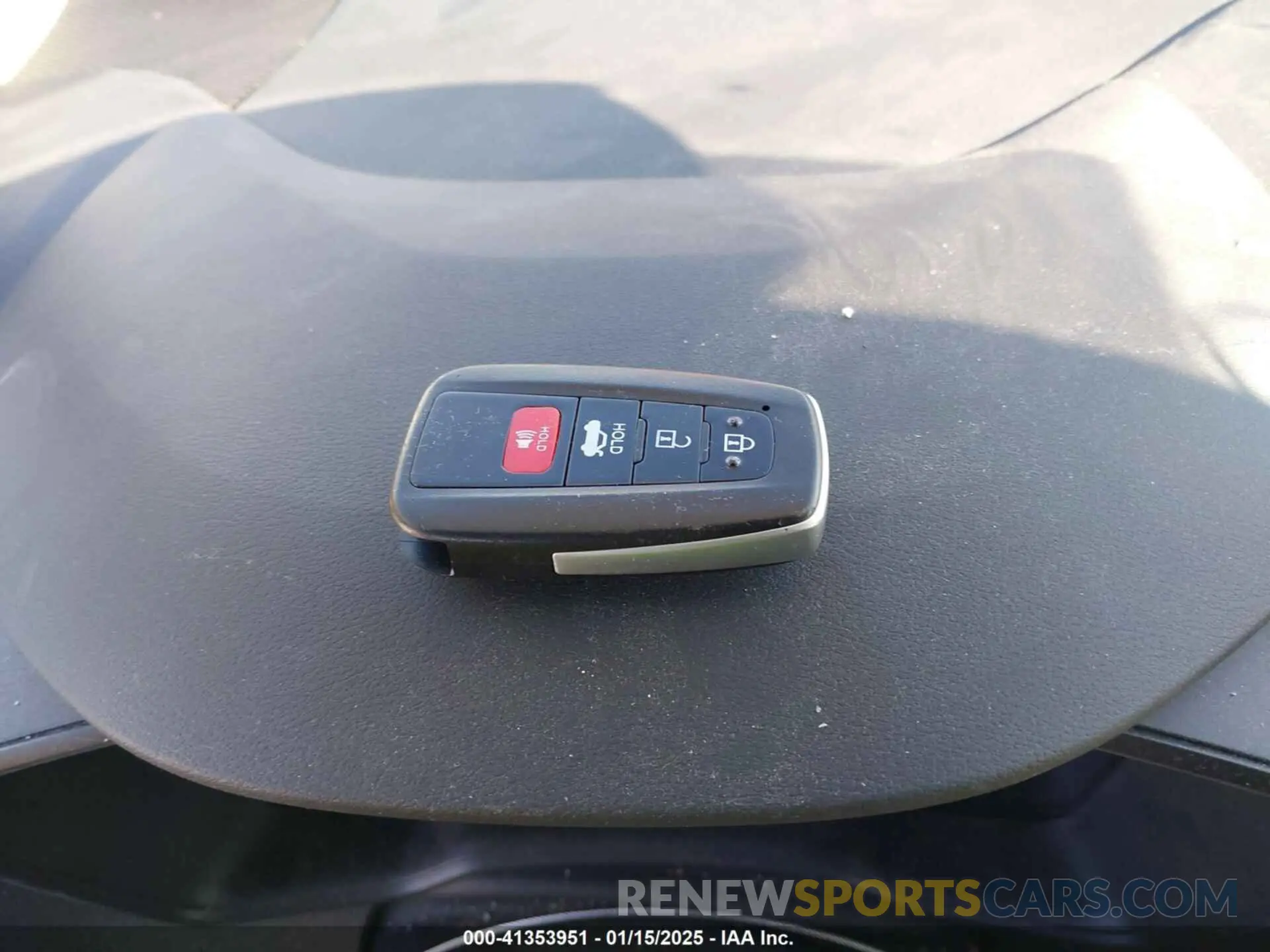 11 Фотография поврежденного автомобиля 5YFVPMAE9MP263697 TOYOTA COROLLA 2021